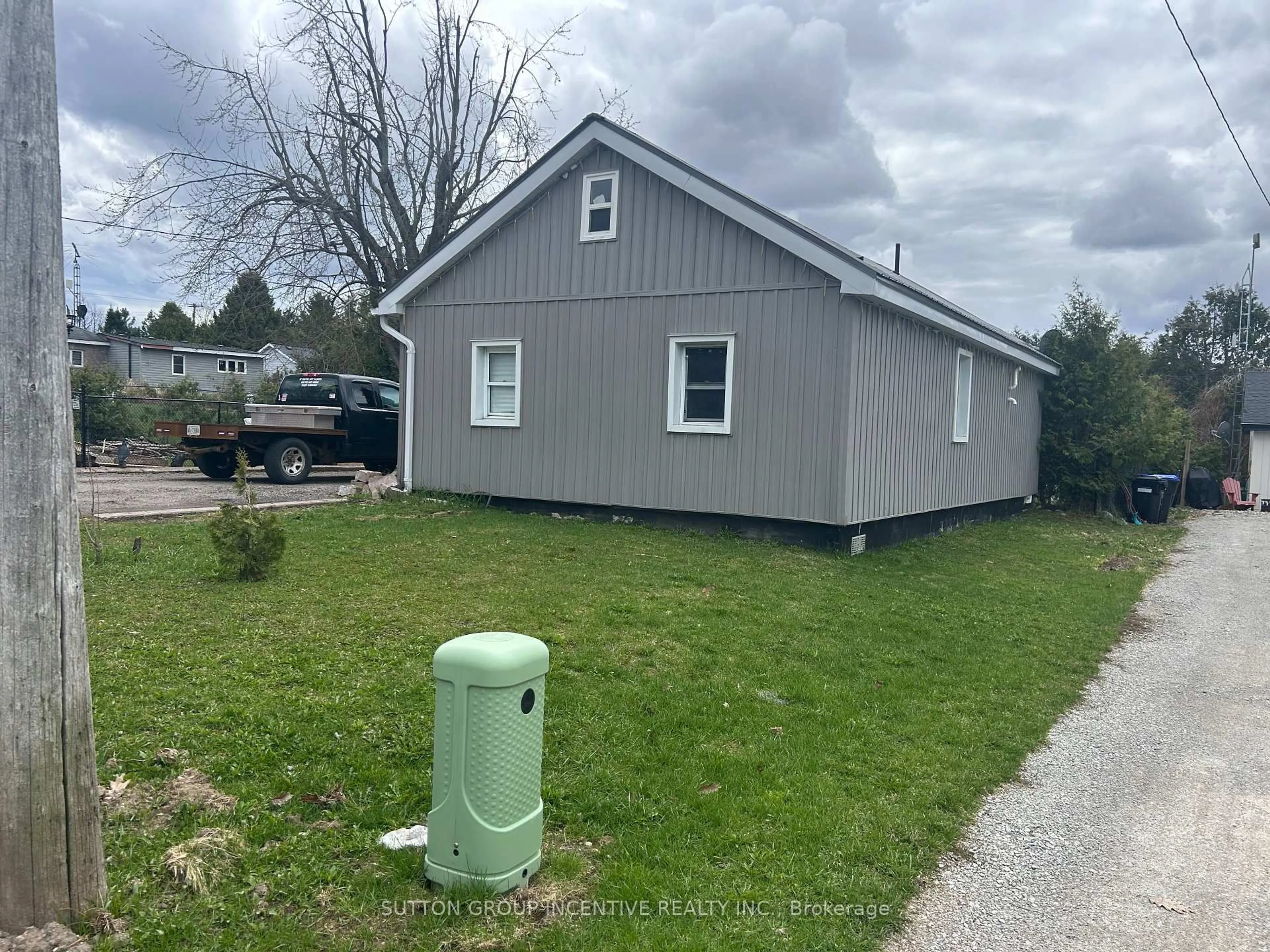 Shed for 820 Line 11 Line, Oro-Medonte Ontario L0L 1T0