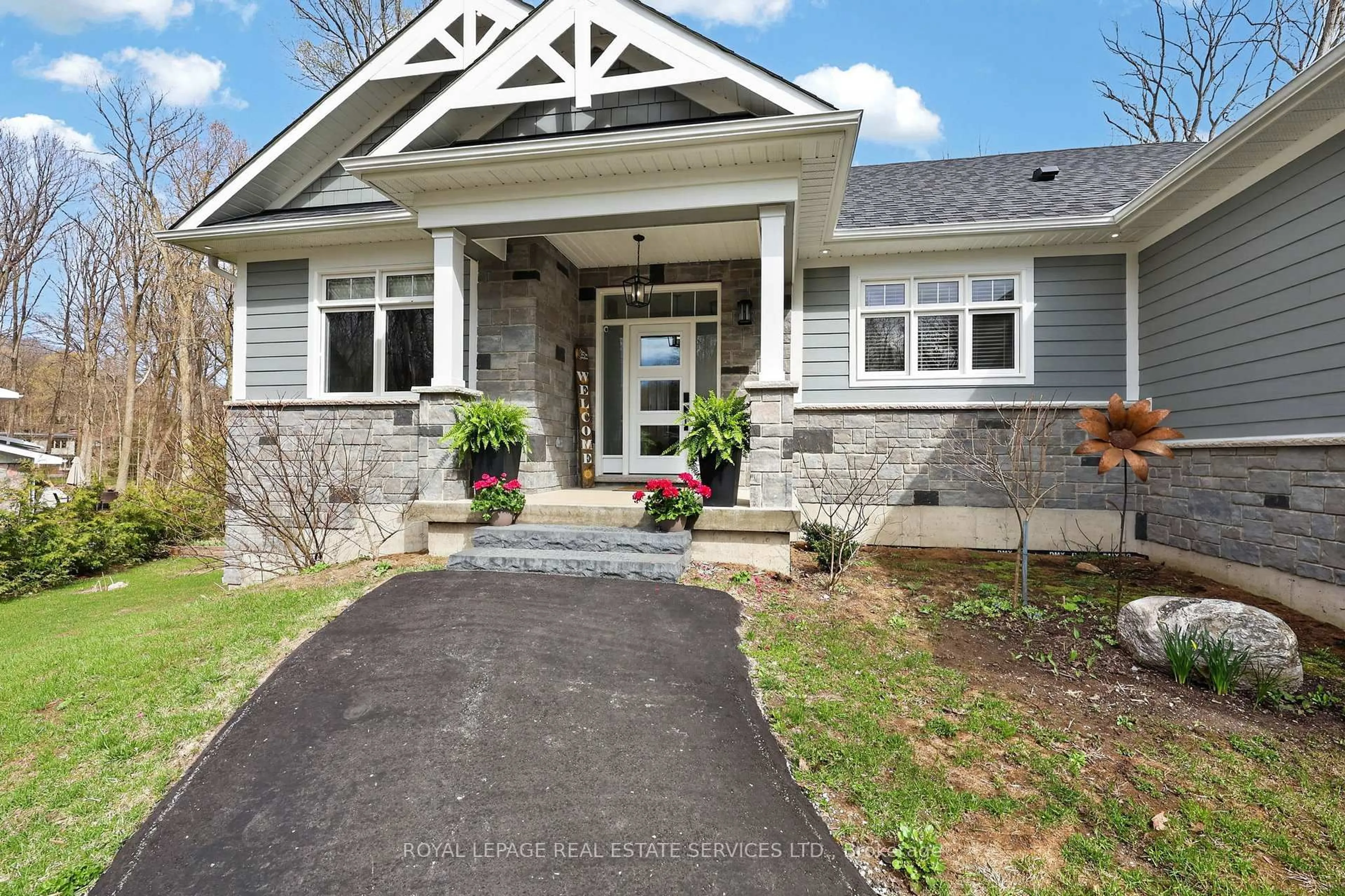 Unknown for 465 Parkview Crt, Midland Ontario L4R 5G3