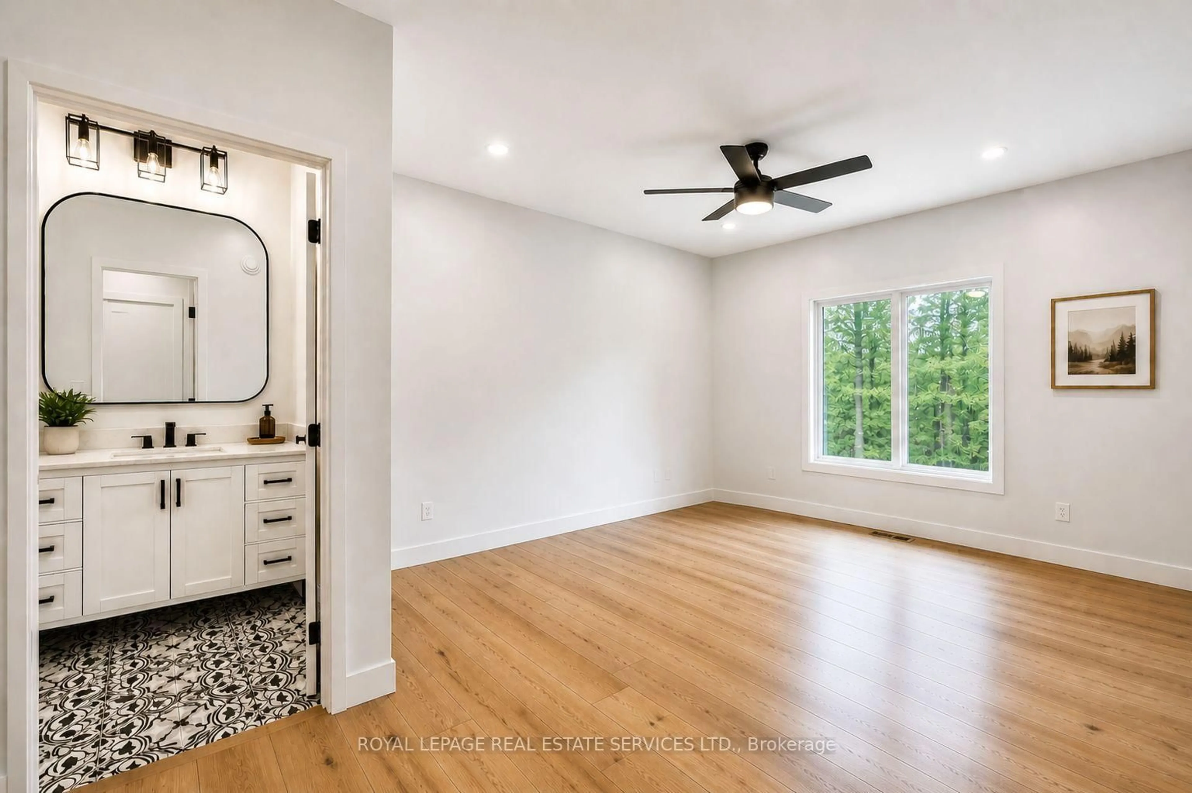 A pic of a room for 99 Tall Pines Dr, Tiny Ontario L9M 1R3