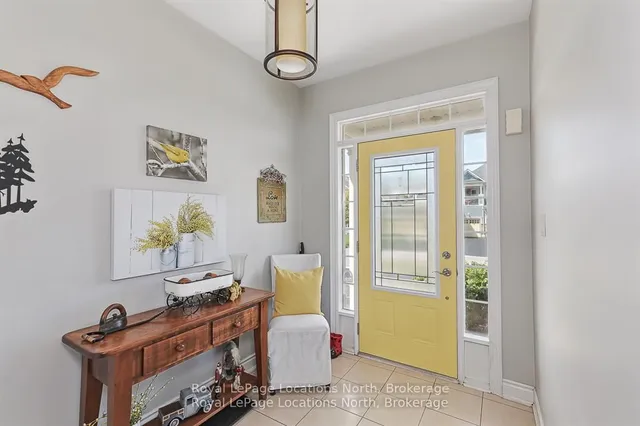 35 Sandy Coast Cres, Wasaga Beach 4