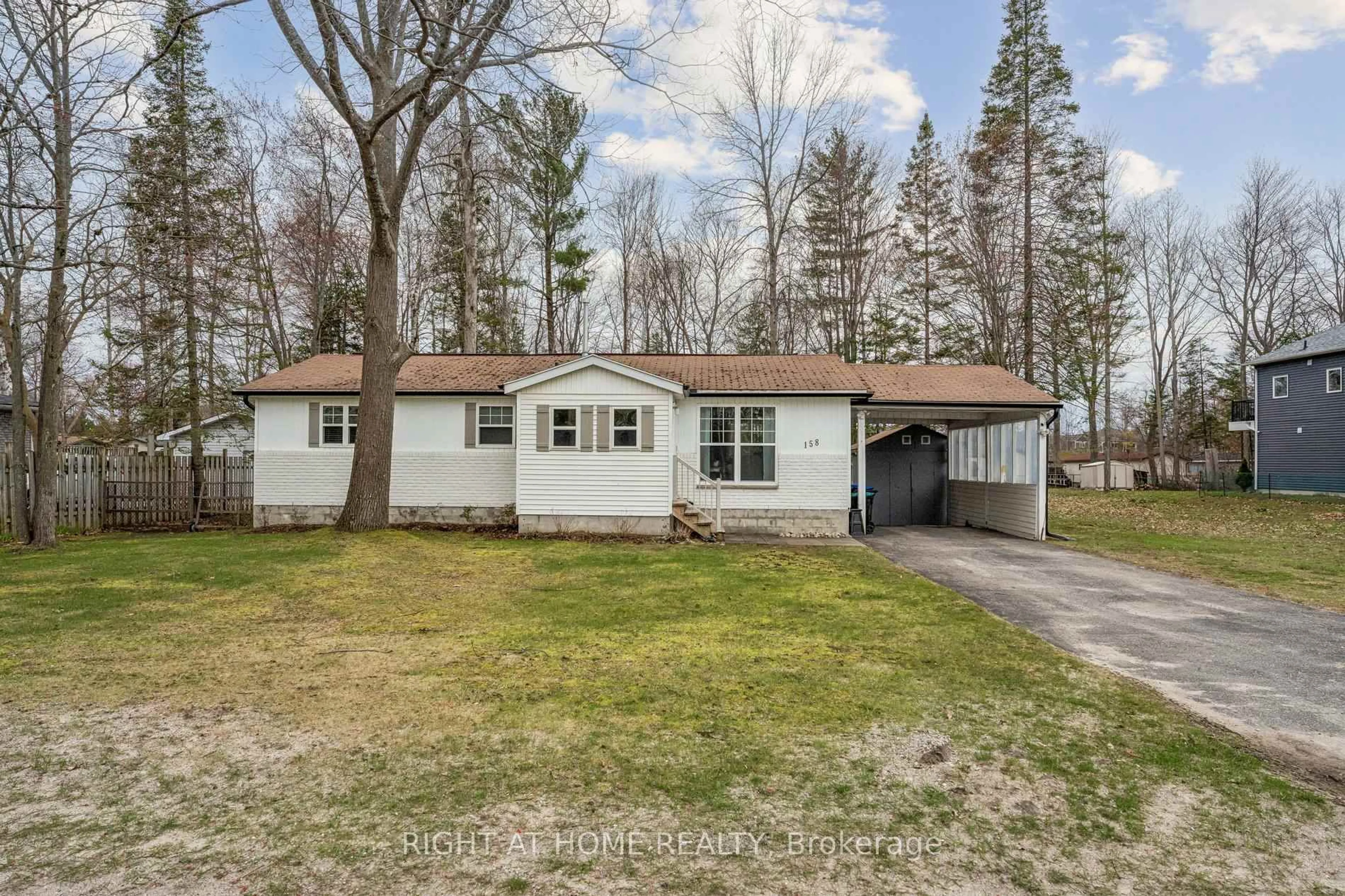Unknown for 158 Zoo Park Rd, Wasaga Beach Ontario L9Z 2P2