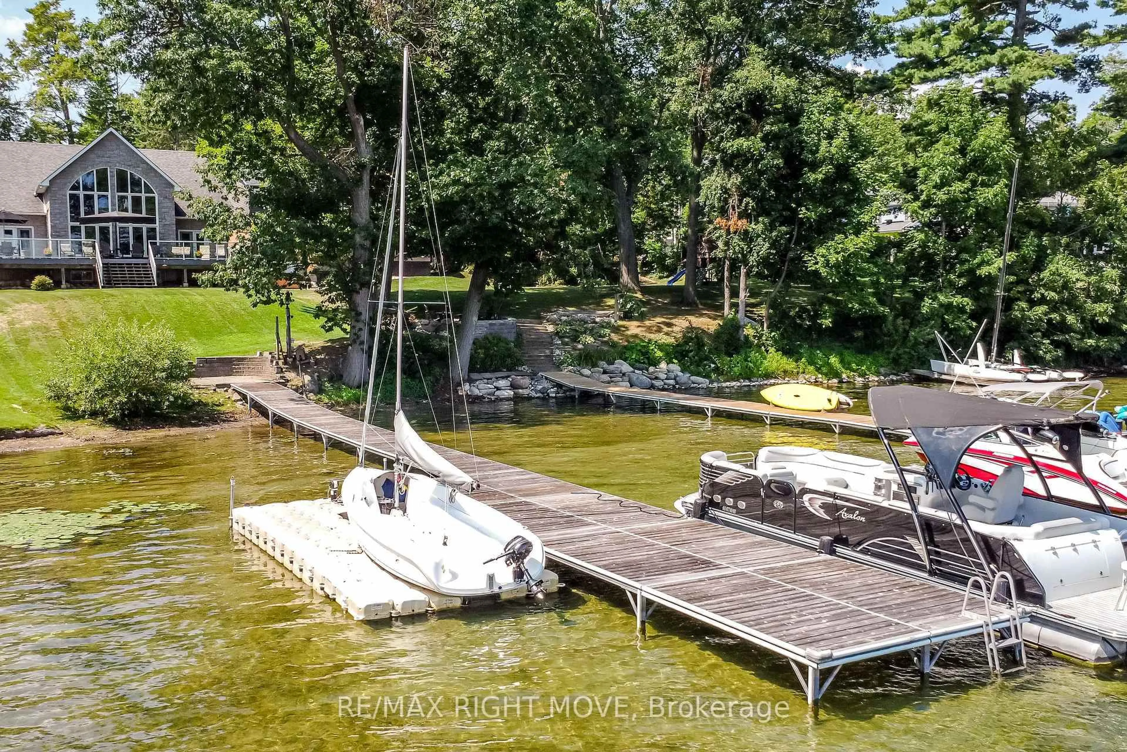 A pic from outside/outdoor area/front of a property/back of a property/a pic from drone, water/lake/river/ocean view for 1756 Bay Park Rd, Severn Ontario L3V 0V7