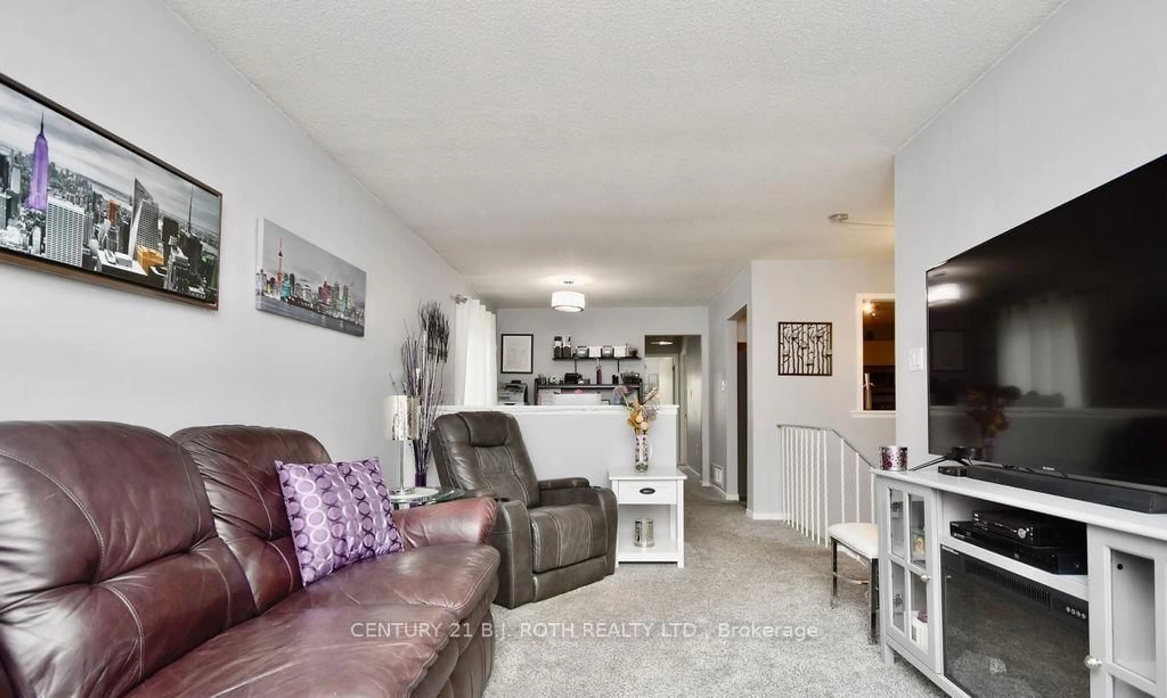 Living room with furniture, unknown for 47 D'ambrosio Dr, Barrie Ontario L4N 6V6