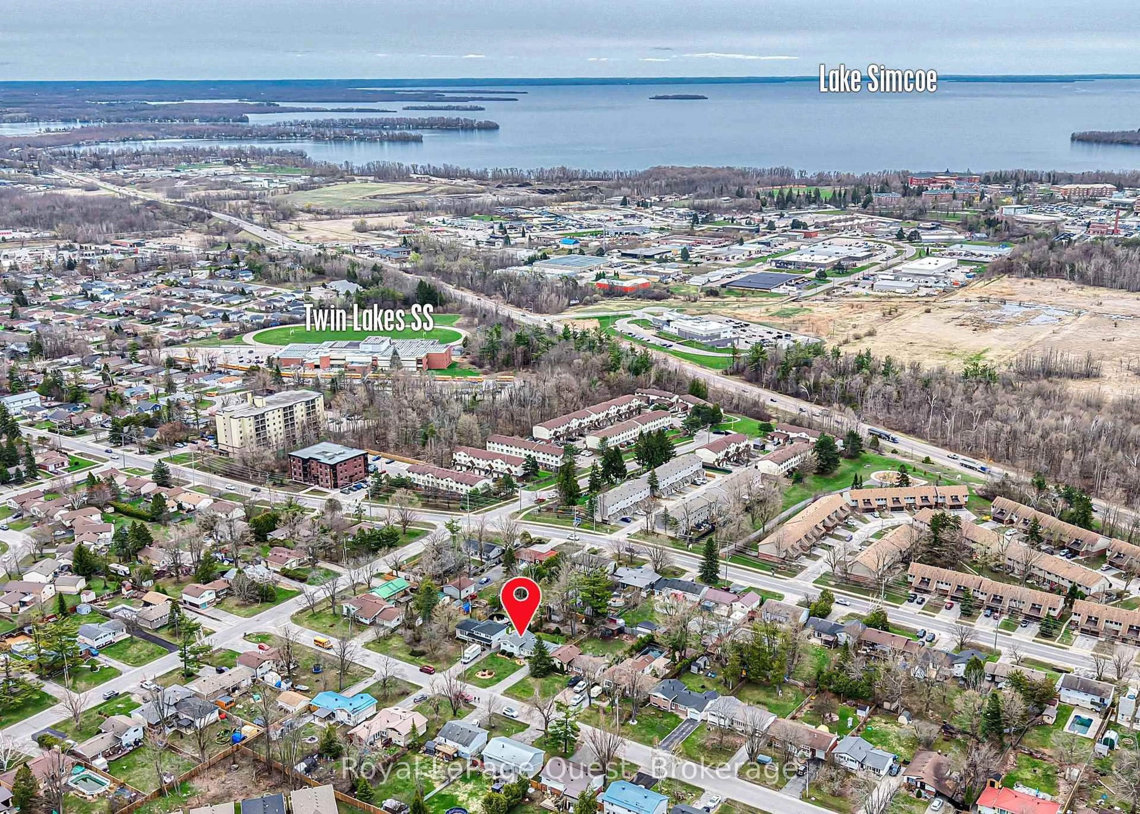 A pic from outside/outdoor area/front of a property/back of a property/a pic from drone, water/lake/river/ocean view for 9 Eleanor Rd, Orillia Ontario L3V 2S3