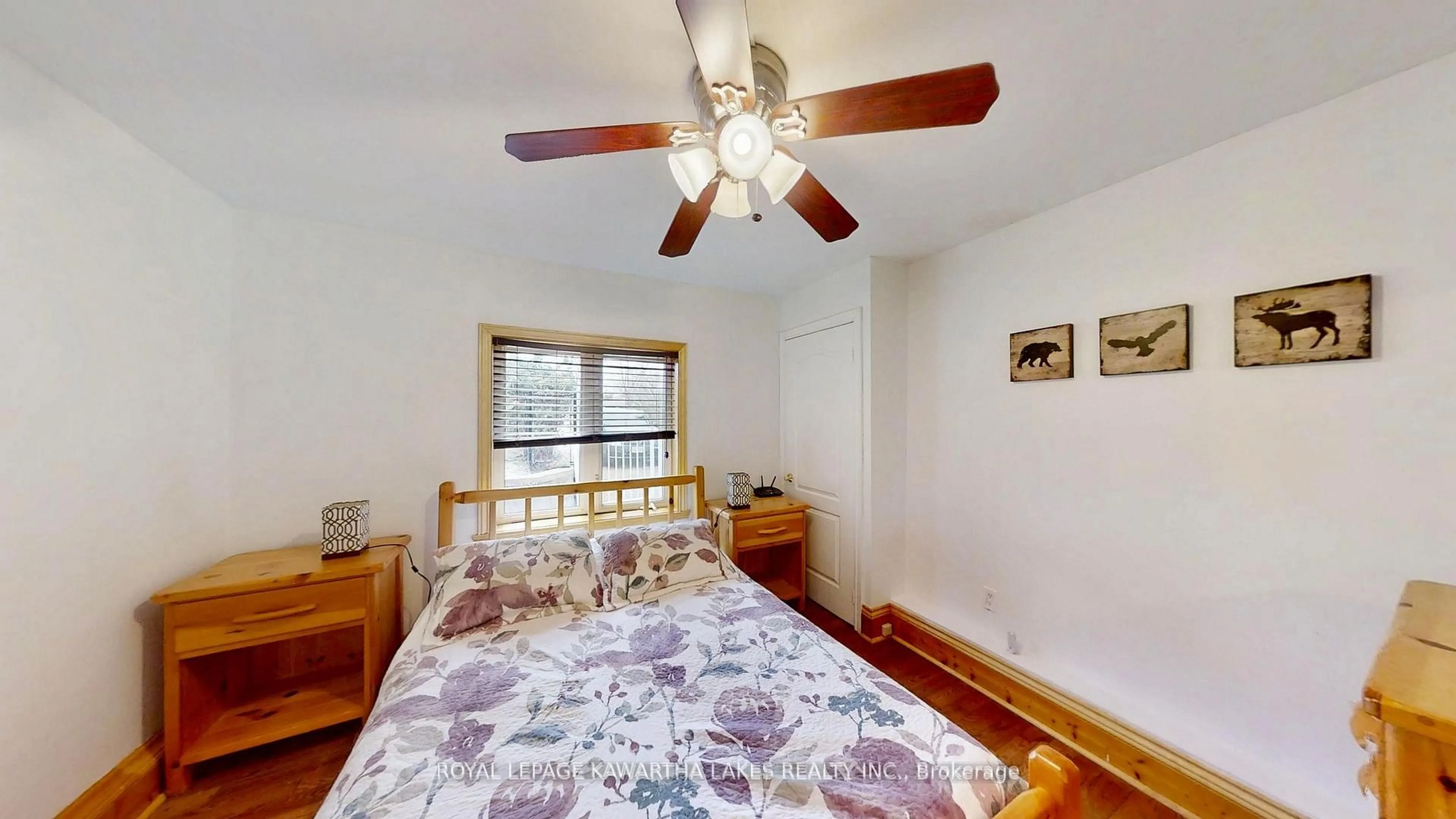 Bedroom with bed, unknown for 1136 Sylvan Glen Dr, Ramara Ontario L0K 1B0