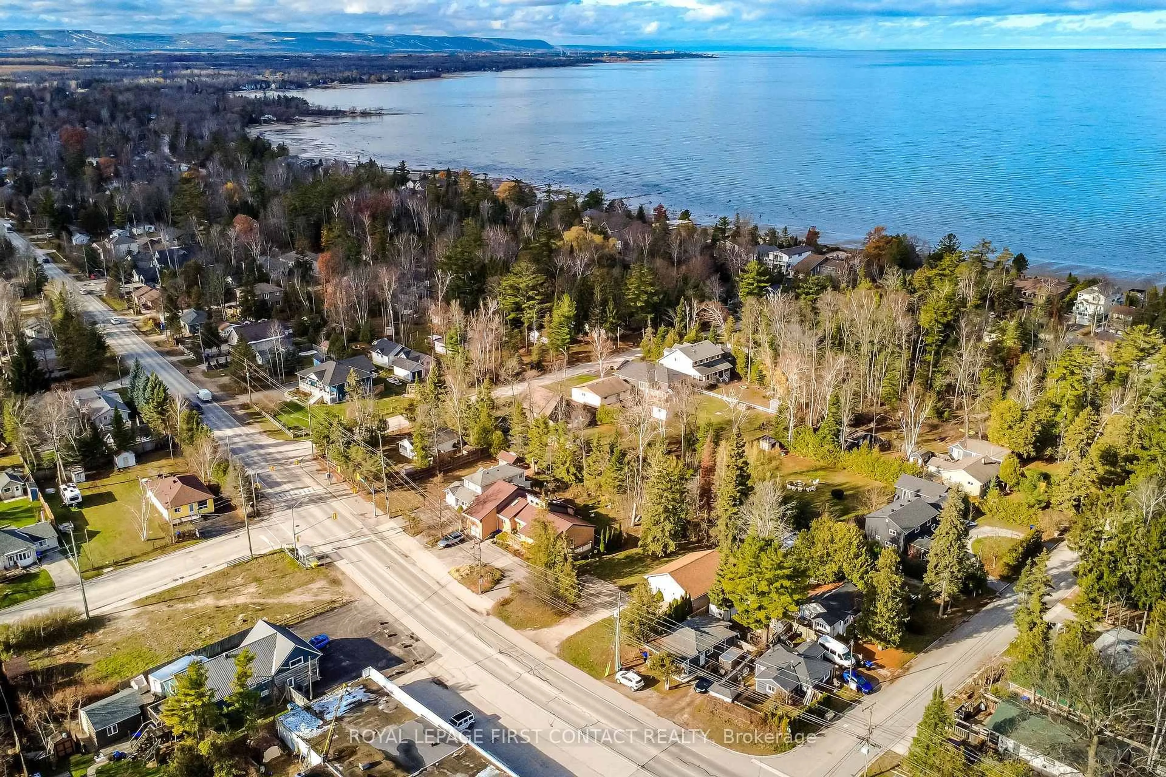 A pic from outside/outdoor area/front of a property/back of a property/a pic from drone, water/lake/river/ocean view for 3071 Mosely St, Wasaga Beach Ontario L9Z 1W7