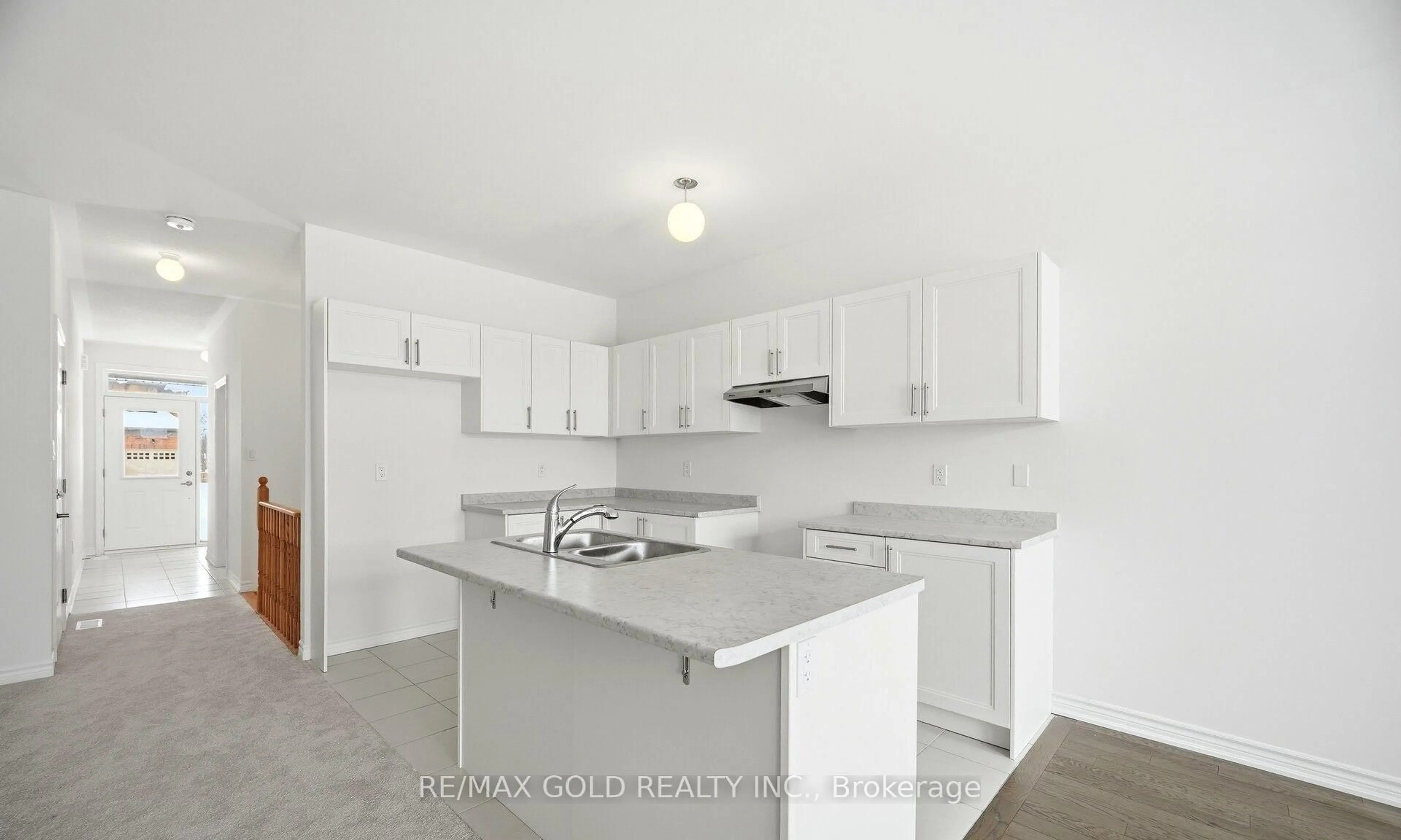 Standard kitchen, unknown for 251 Wilcox Dr, Clearview Ontario L0M 1S0
