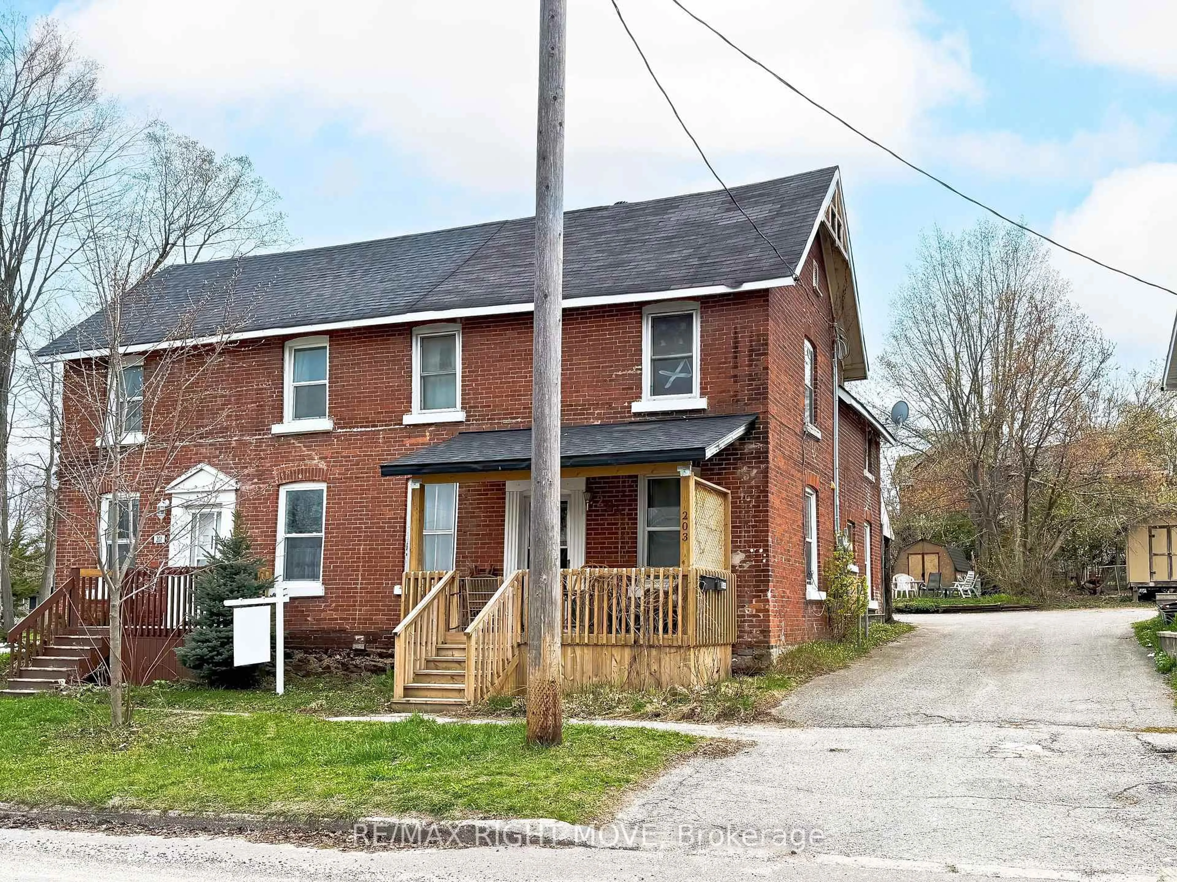 Home with brick exterior material, street for 203 CANICE St, Orillia Ontario L3V 4J1