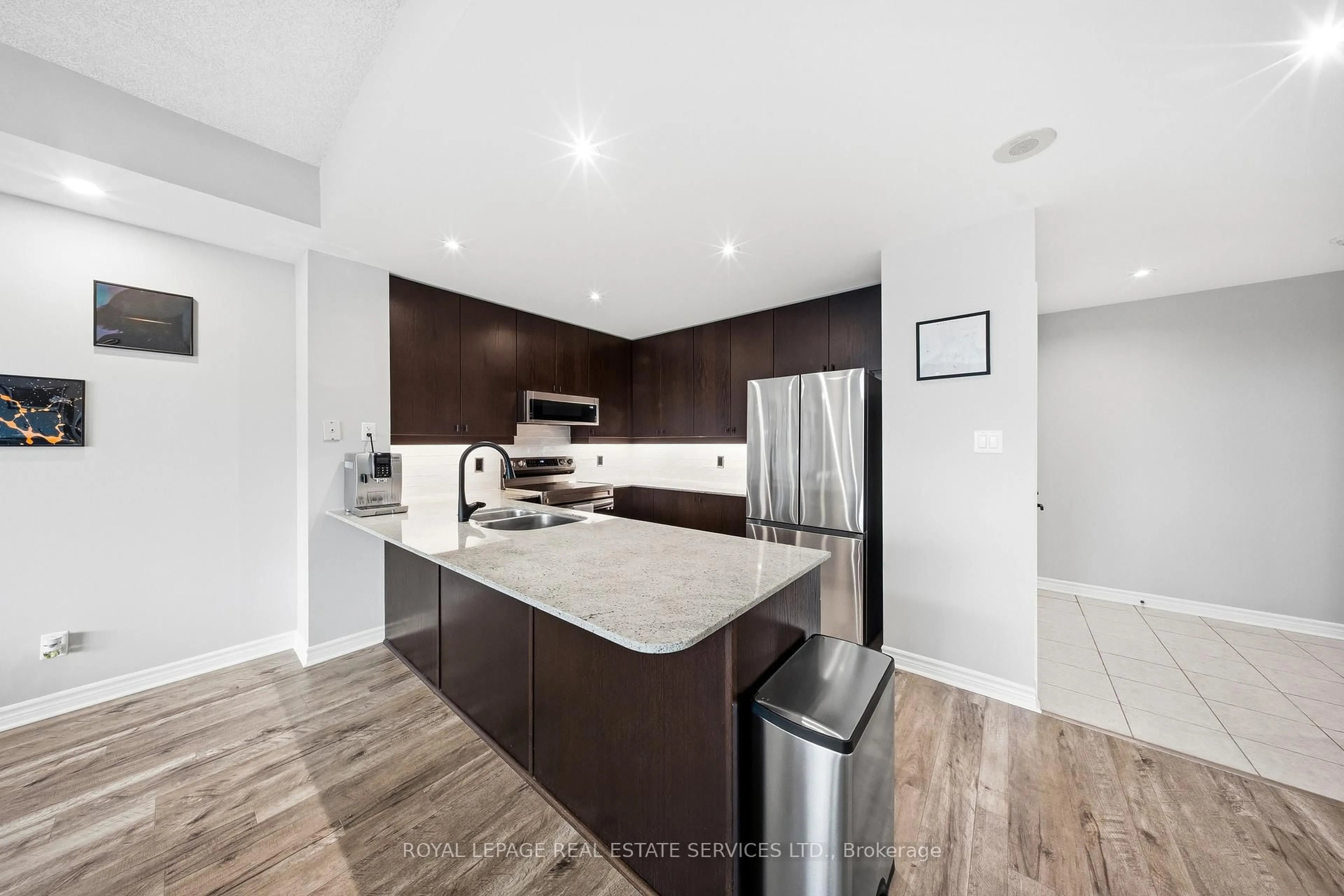 Open concept kitchen, unknown for 33 Ellen St #1509, Barrie Ontario L4N 6E9