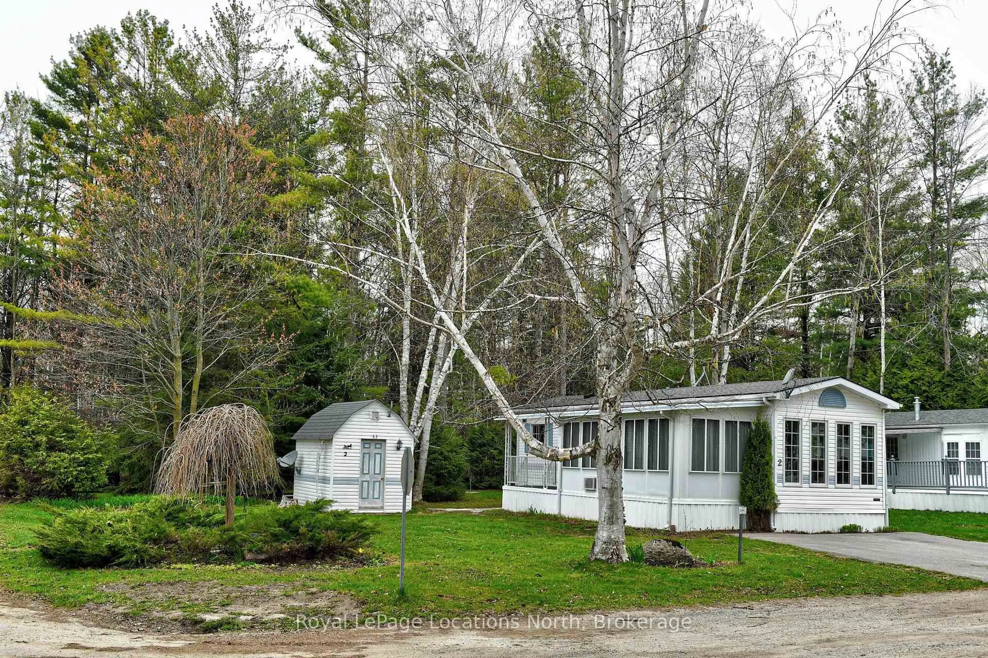 Unknown for 2 Prince Charles Ave, Springwater Ontario L0L 1P0