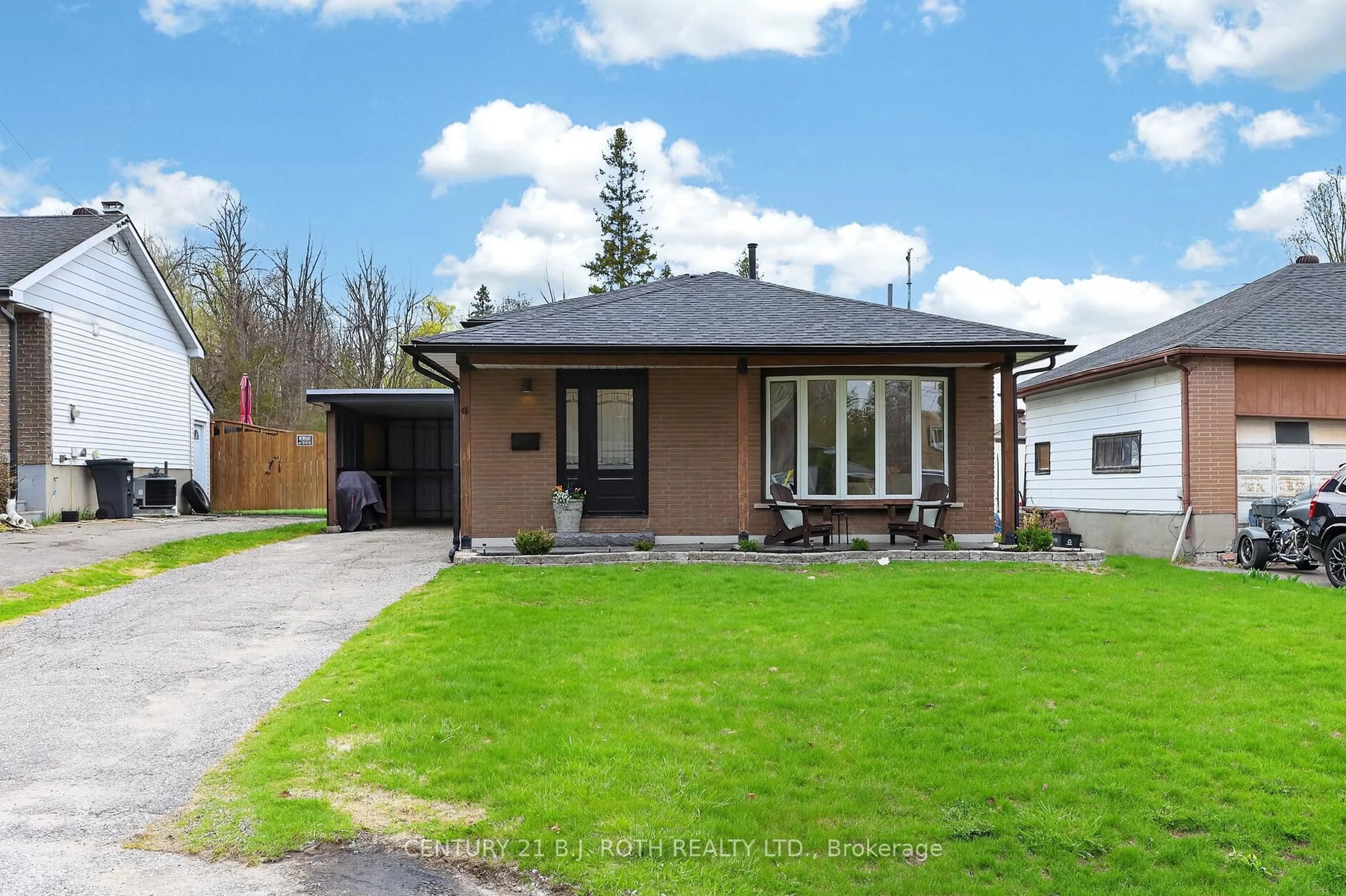 Home with brick exterior material, street for 46 Galley Ave, Orillia Ontario L3V 2K6