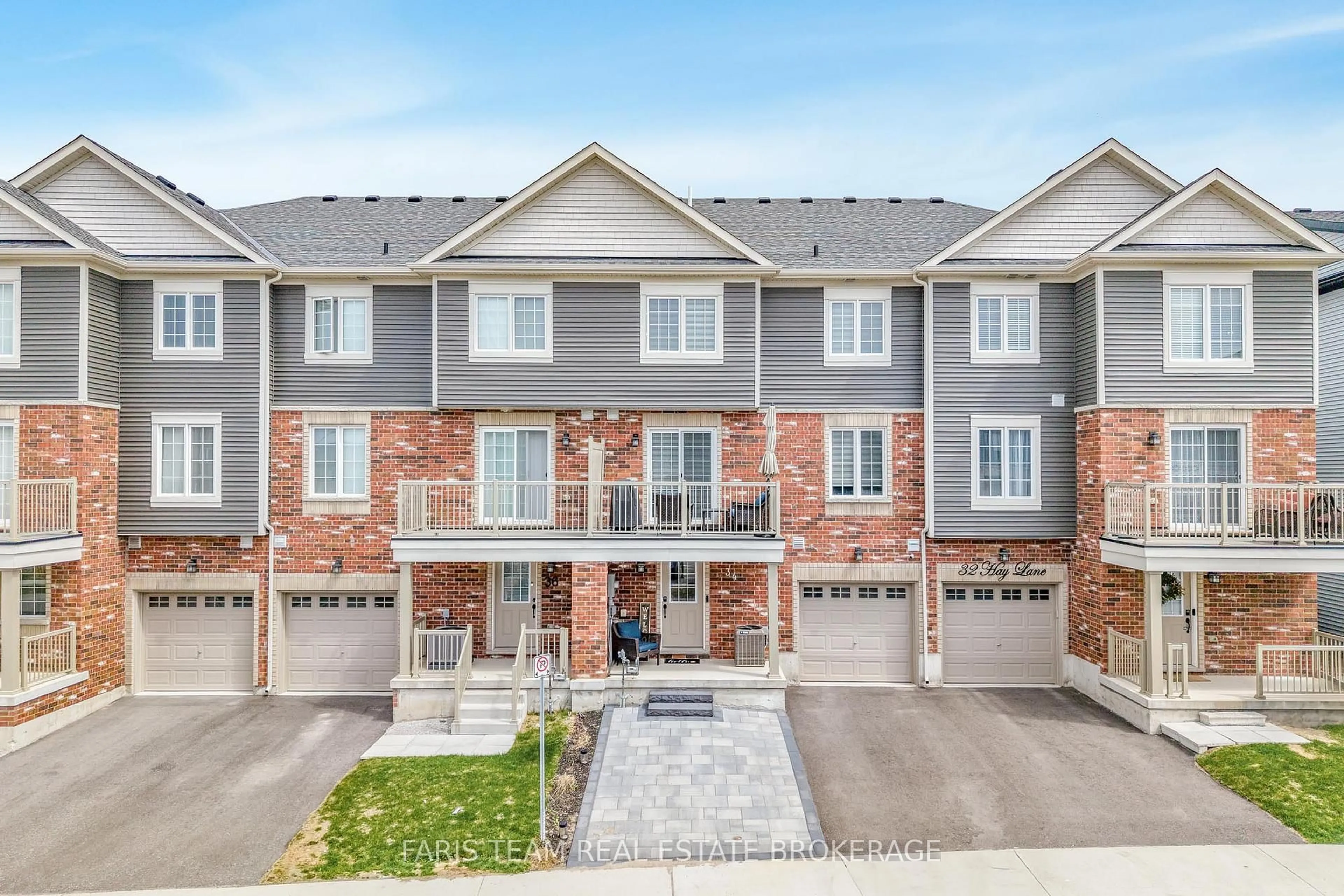 Unknown for 34 Hay Lane, Barrie Ontario L9J 0V5