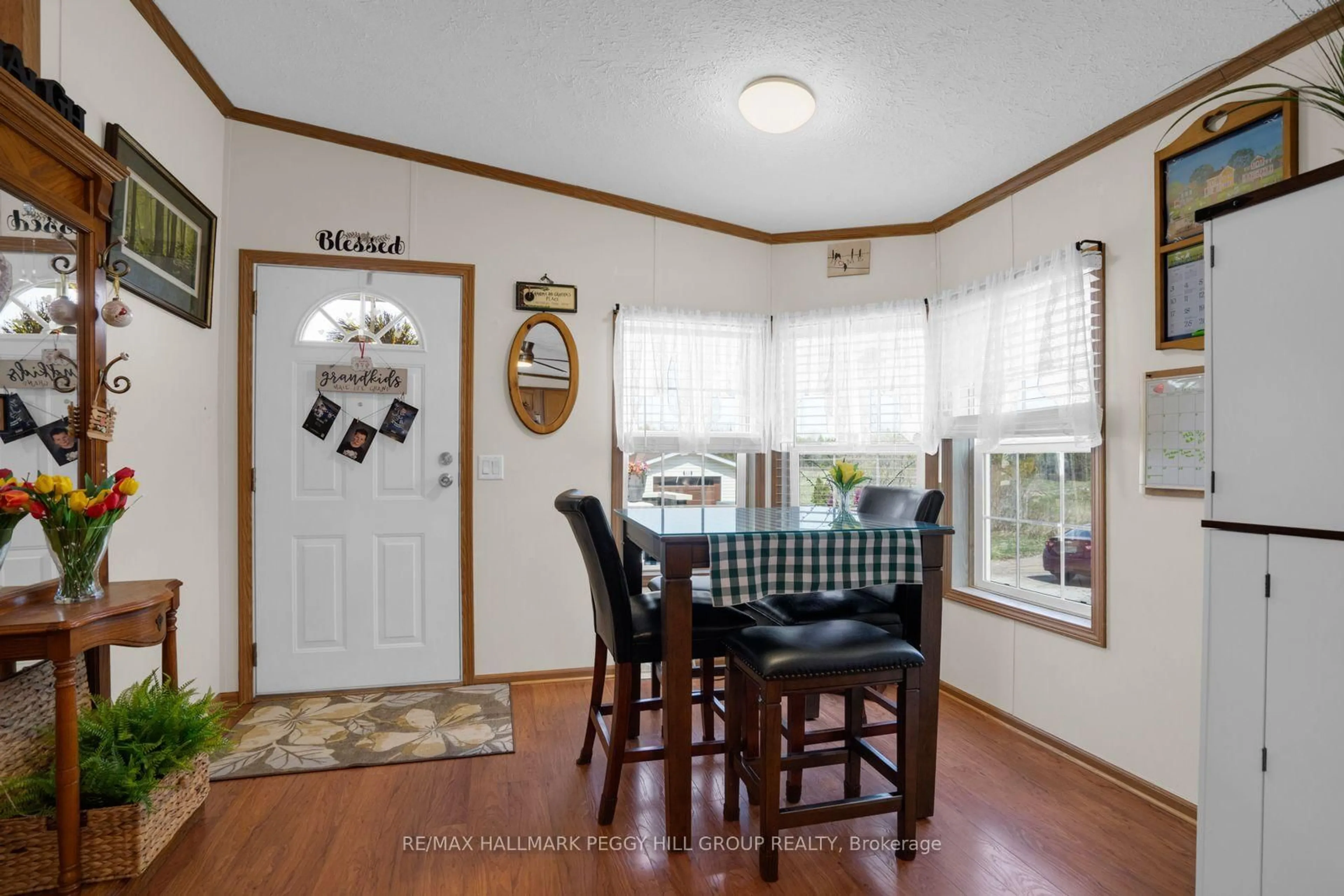 Dining room, unknown for 1435 Fox Rd, Severn Ontario L3V 0V4