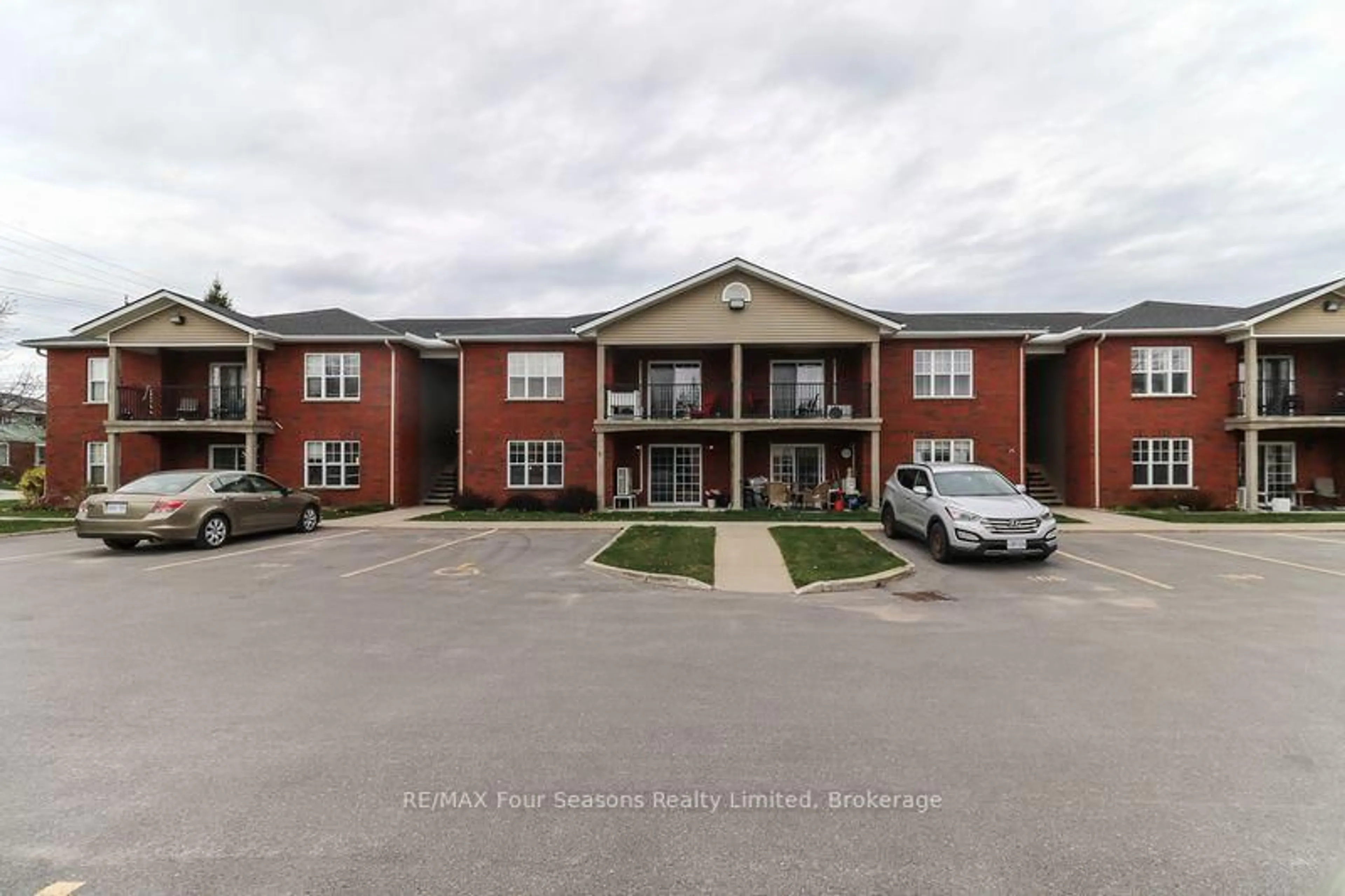 Unknown for 435 Walnut St #101, Collingwood Ontario L9Y 5J9