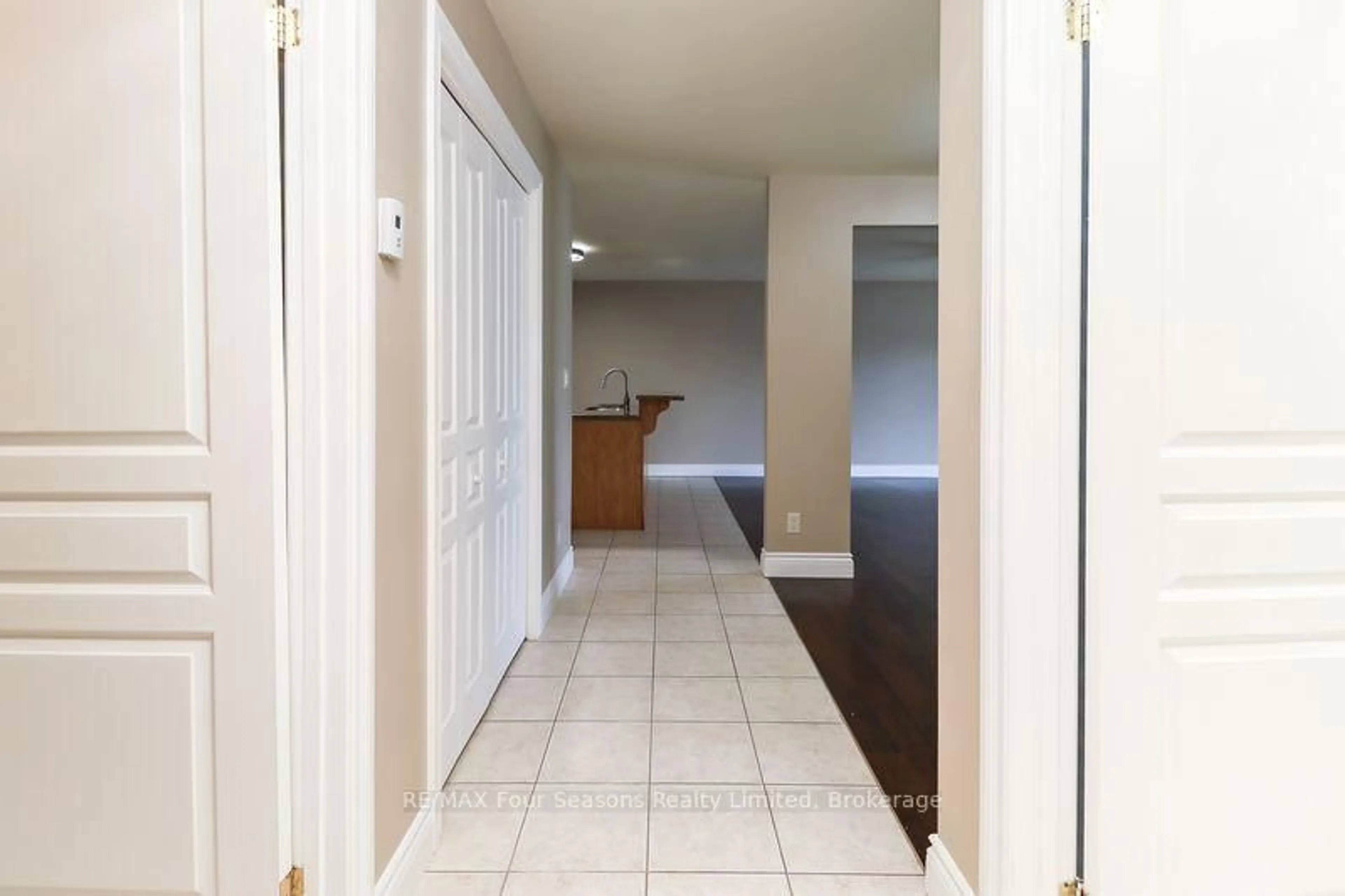 Unknown for 435 Walnut St #101, Collingwood Ontario L9Y 5J9