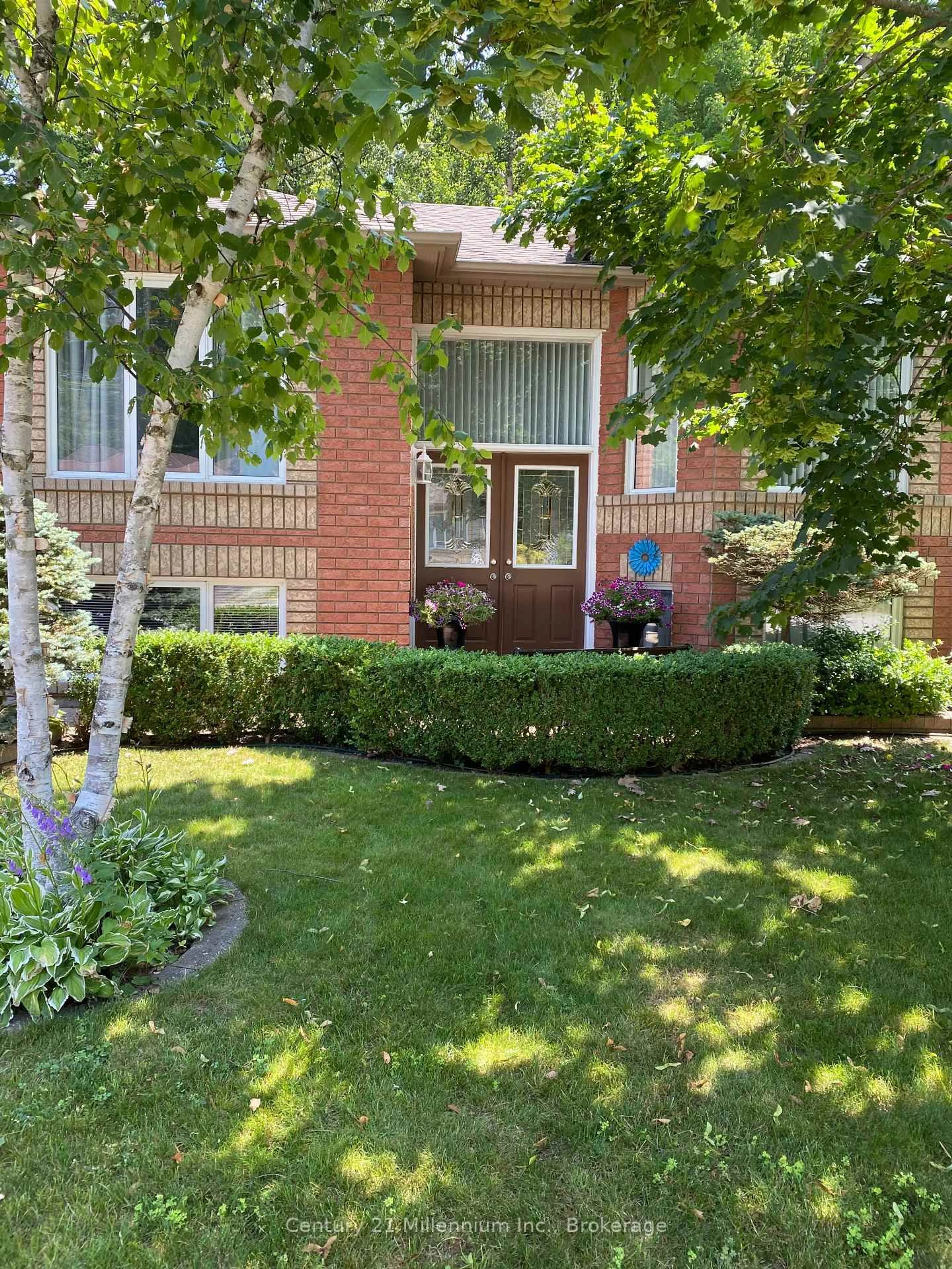 Home with brick exterior material, street for 15 Brillinger Dr, Wasaga Beach Ontario L9Z 1L4