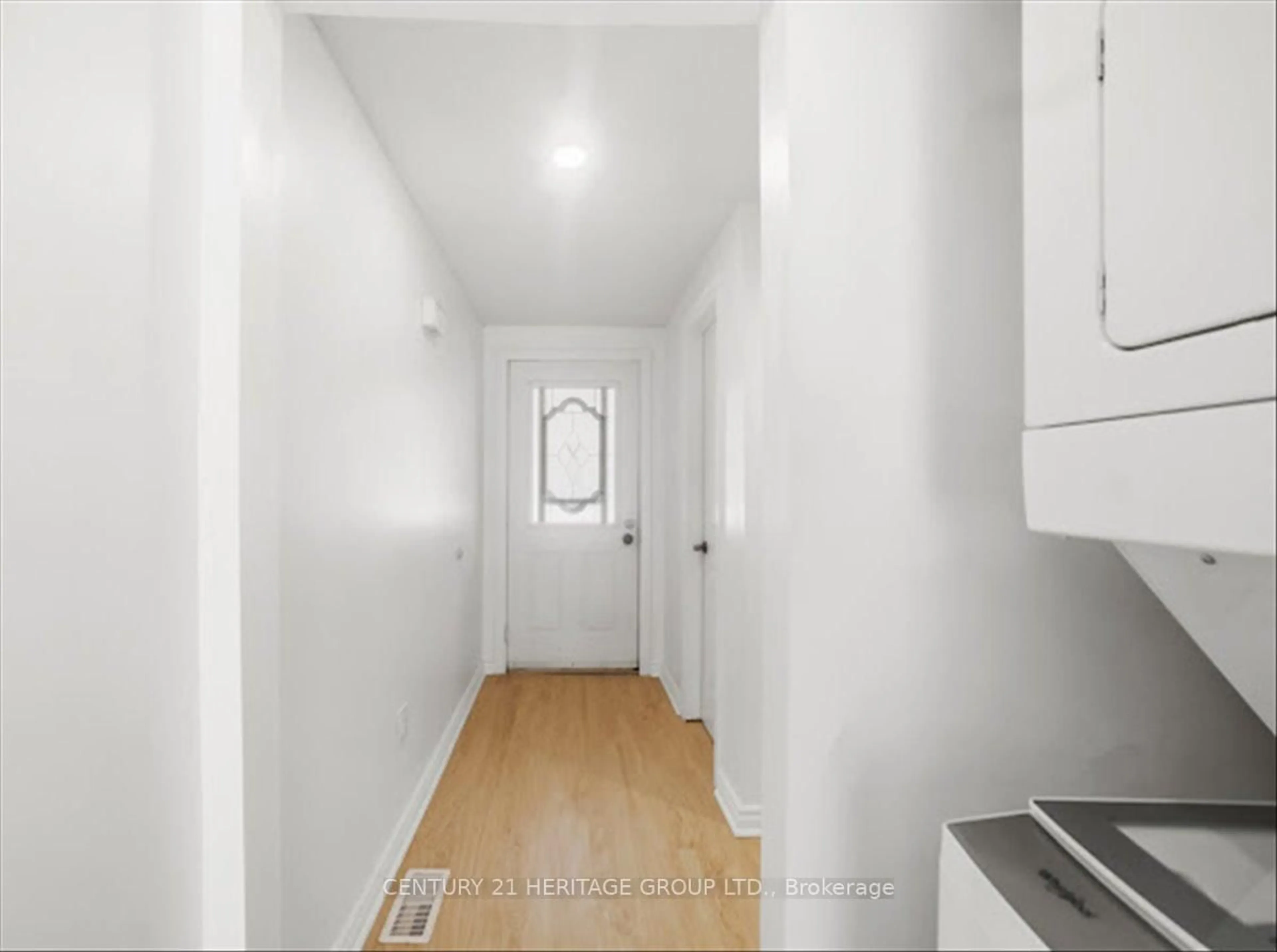 A pic of a room for 1 Shadowood Rd #110, Barrie Ontario L4N 7K5