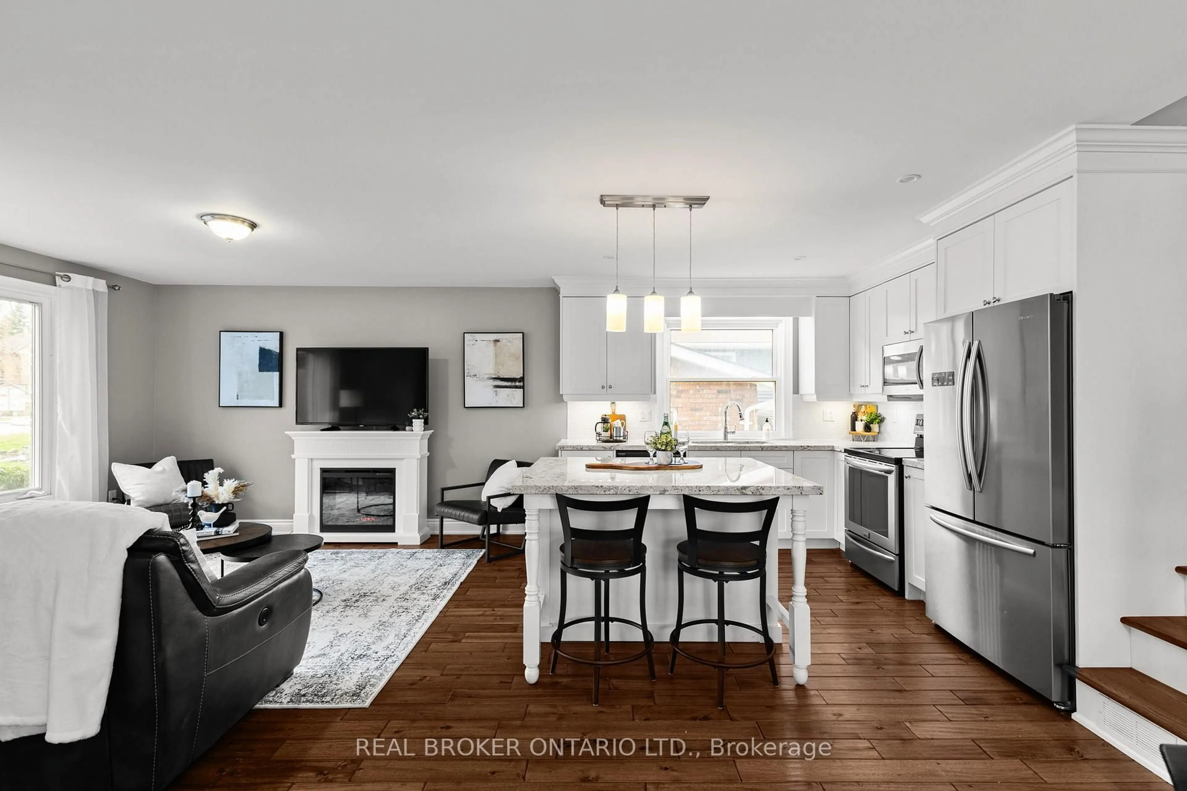 Open concept kitchen, unknown for 319 Brewery Lane, Orillia Ontario L3V 7H5