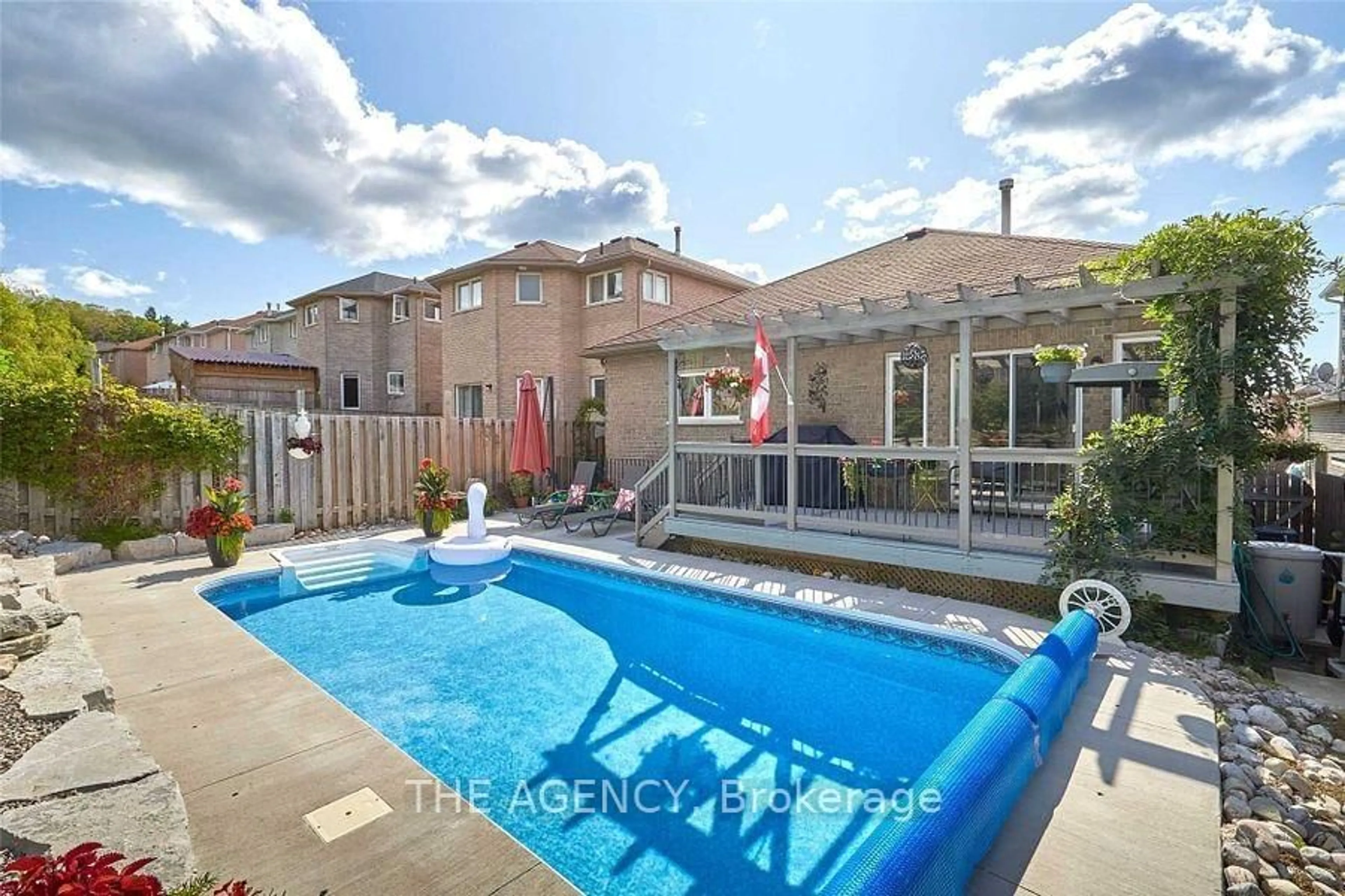Pool for 21 Silver Tr, Barrie Ontario L4N 2S2