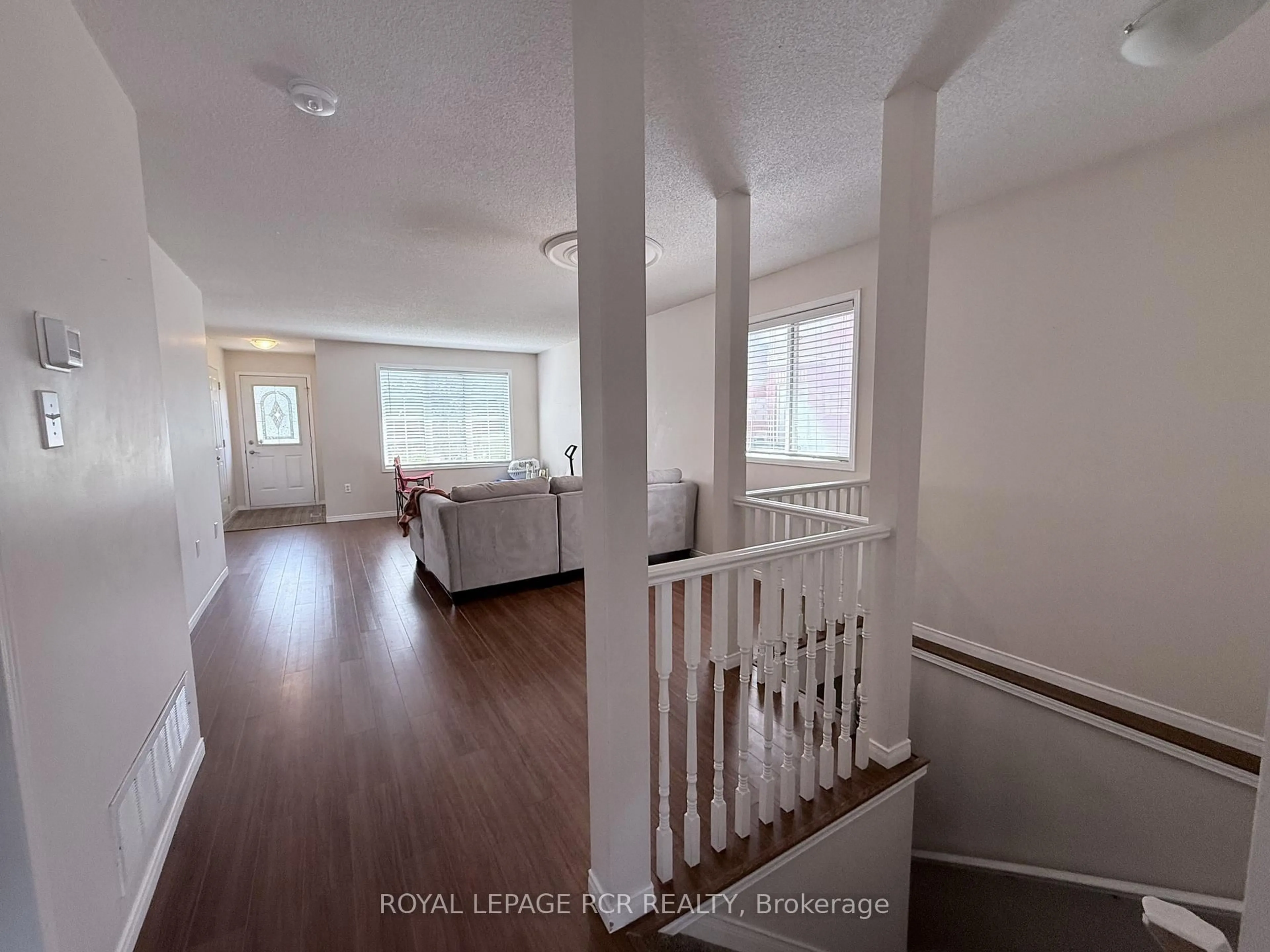 A pic of a room for 60 Sundew Dr, Barrie Ontario L4N 9L8