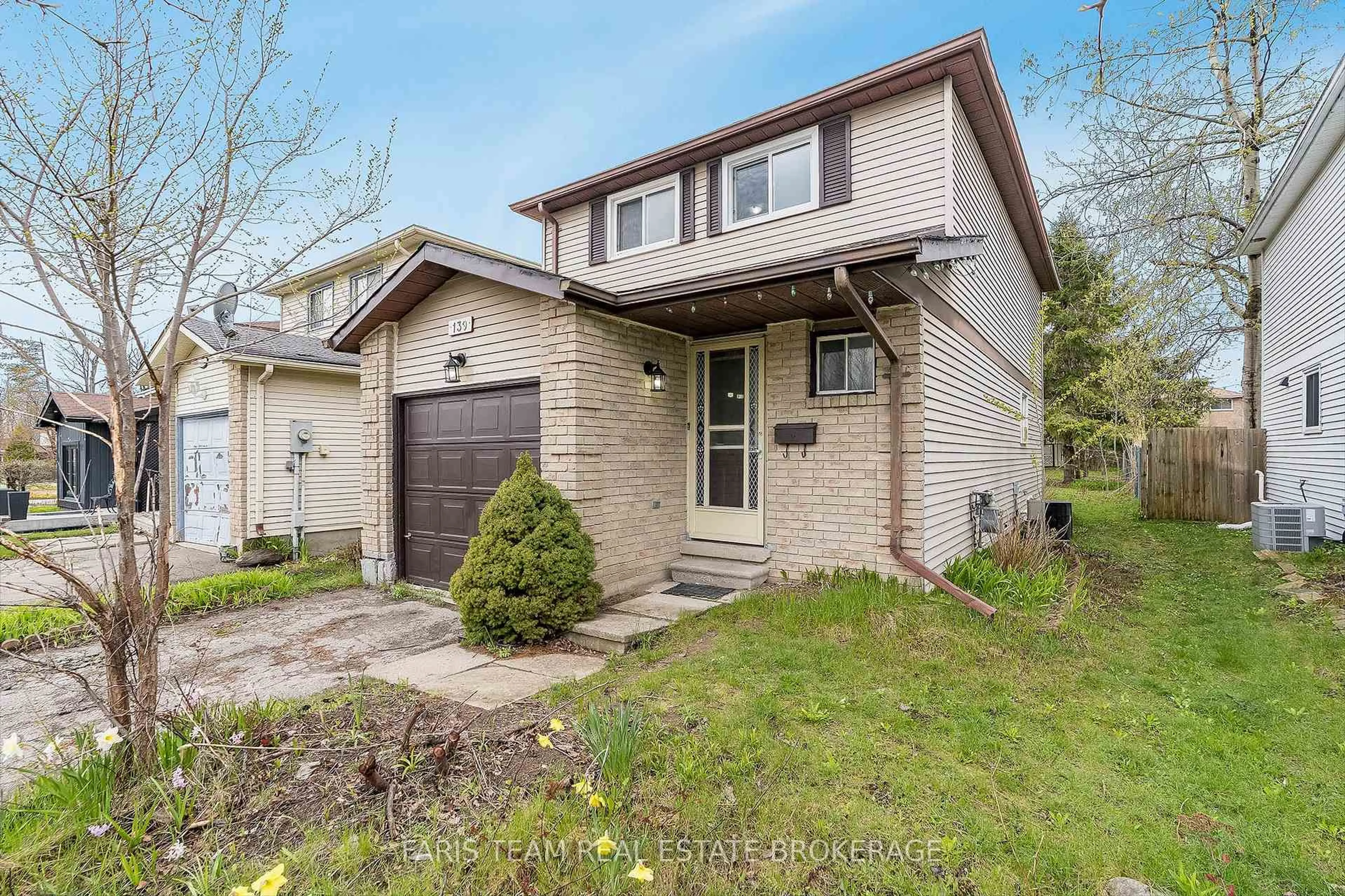 Unknown for 139 Burns Circ, Barrie Ontario L4N 5J8