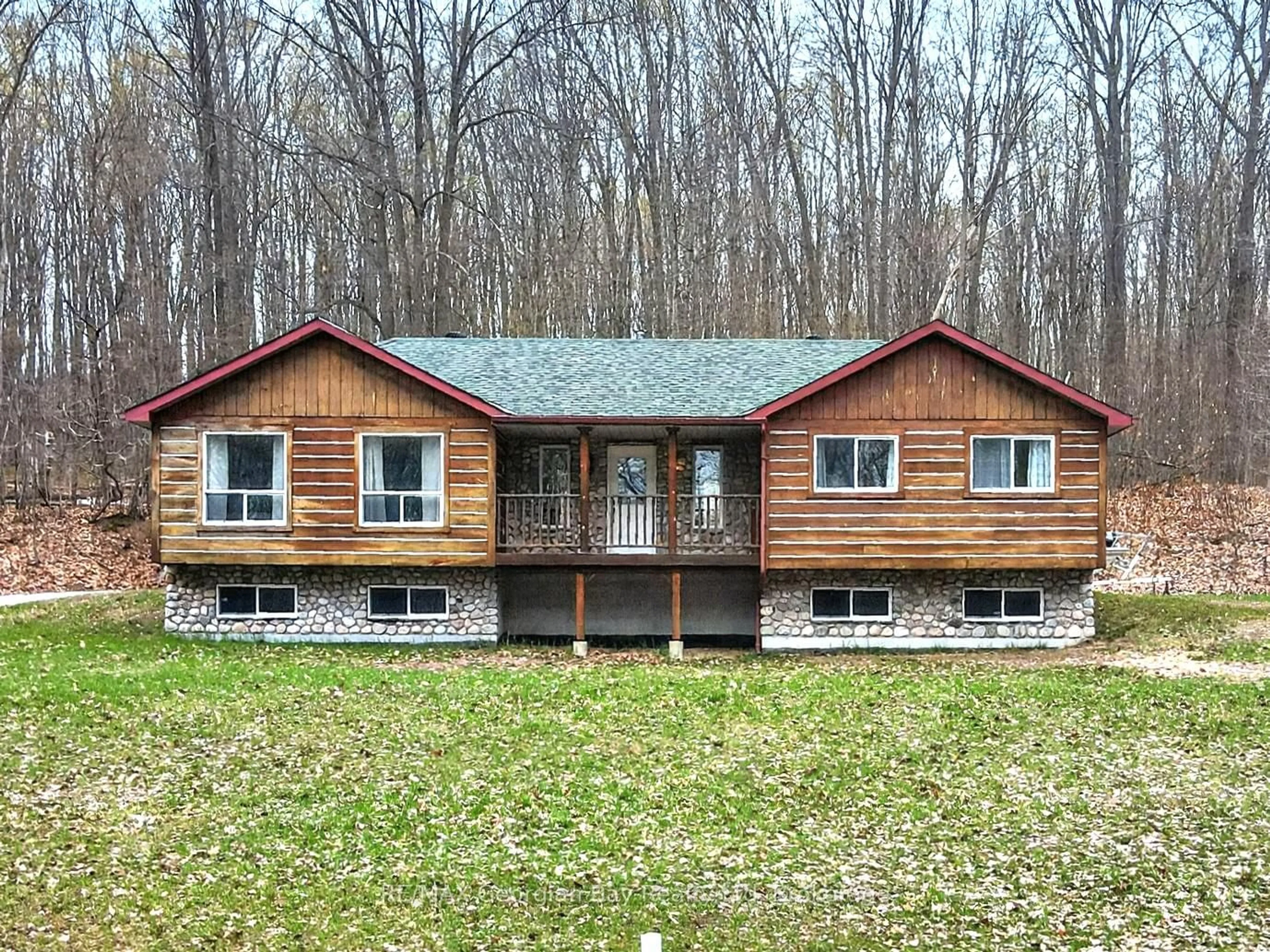 Unknown for 90 Farlain Lake Rd, Tiny Ontario L9M 0B9
