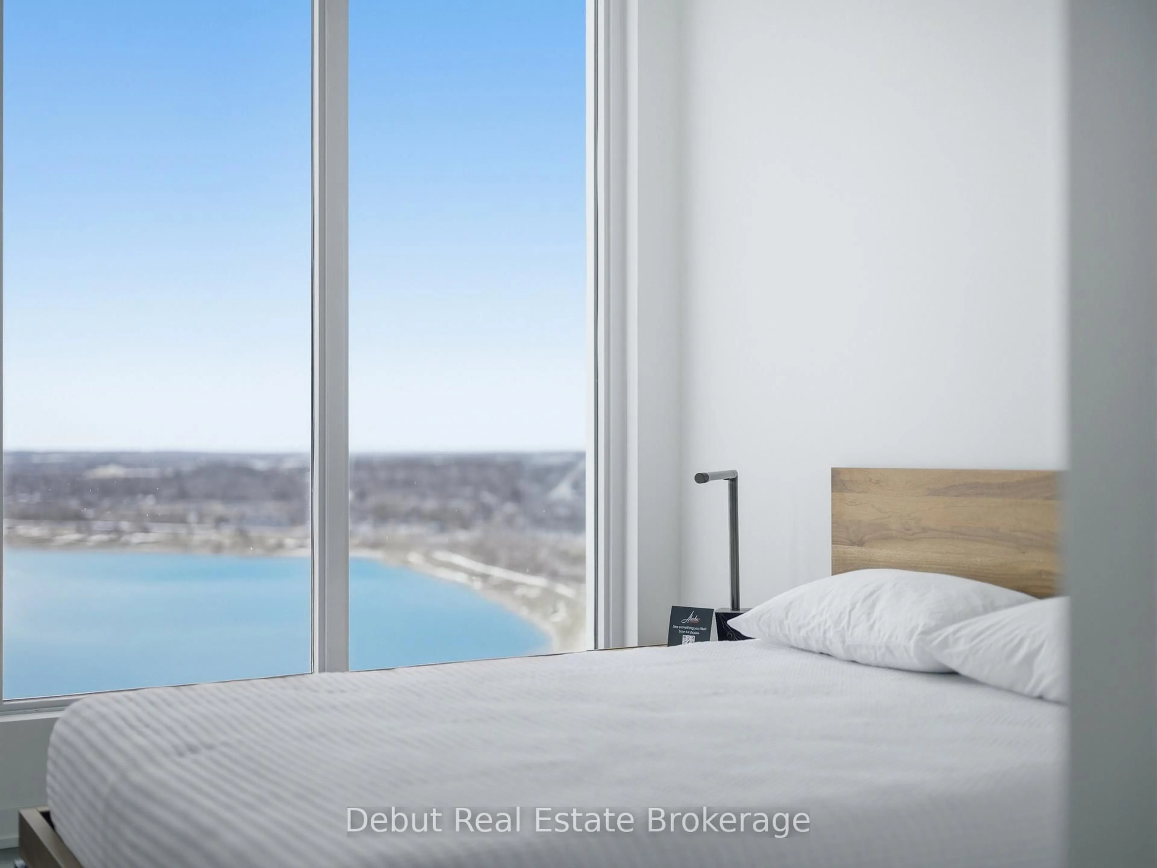 A pic of a room for 39 Mary St St #2210, Barrie Ontario L4N 1S9