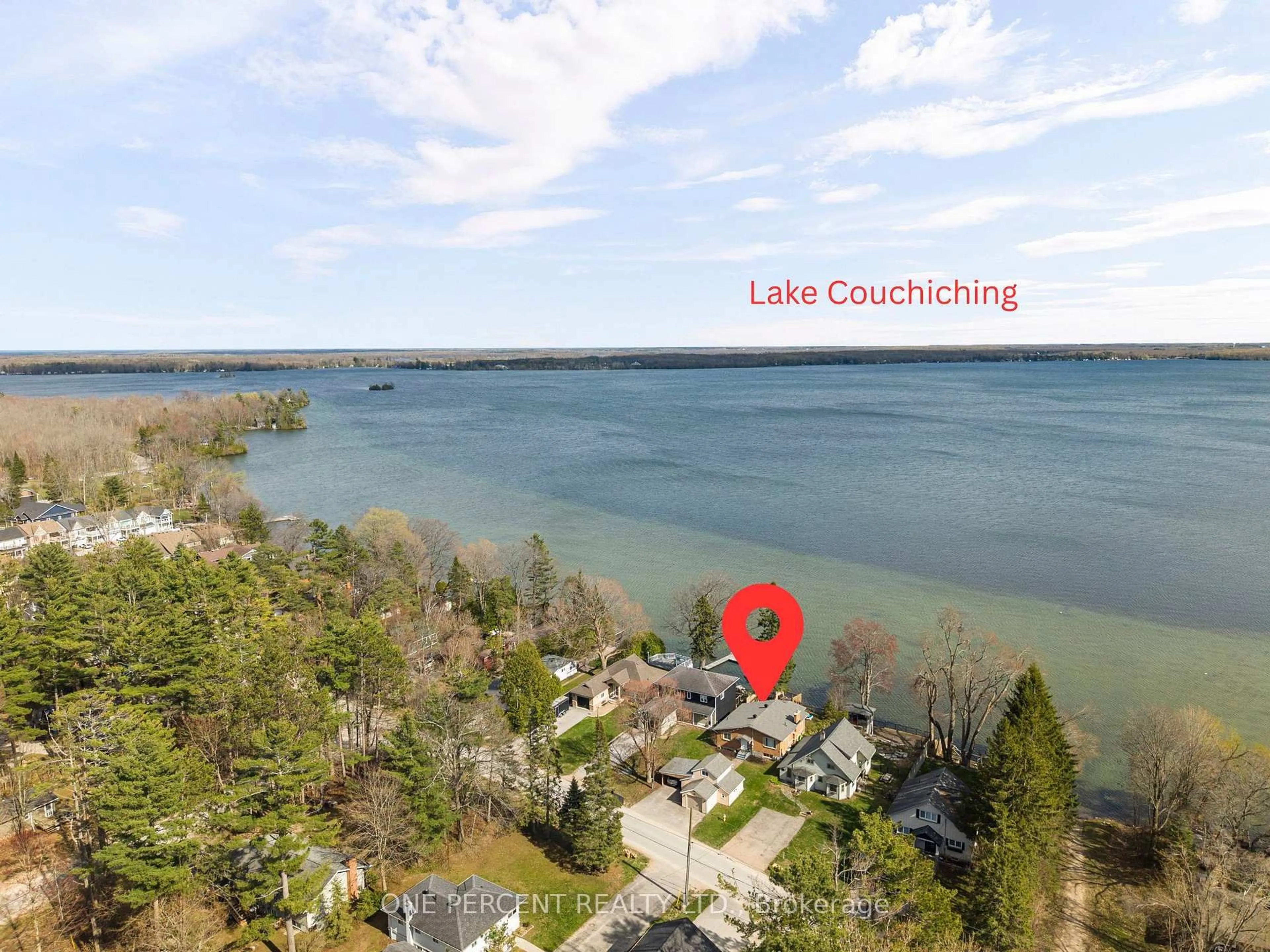 A pic from outside/outdoor area/front of a property/back of a property/a pic from drone, water/lake/river/ocean view for 2997 LAKESIDE Dr, Severn Ontario L0K 1G0