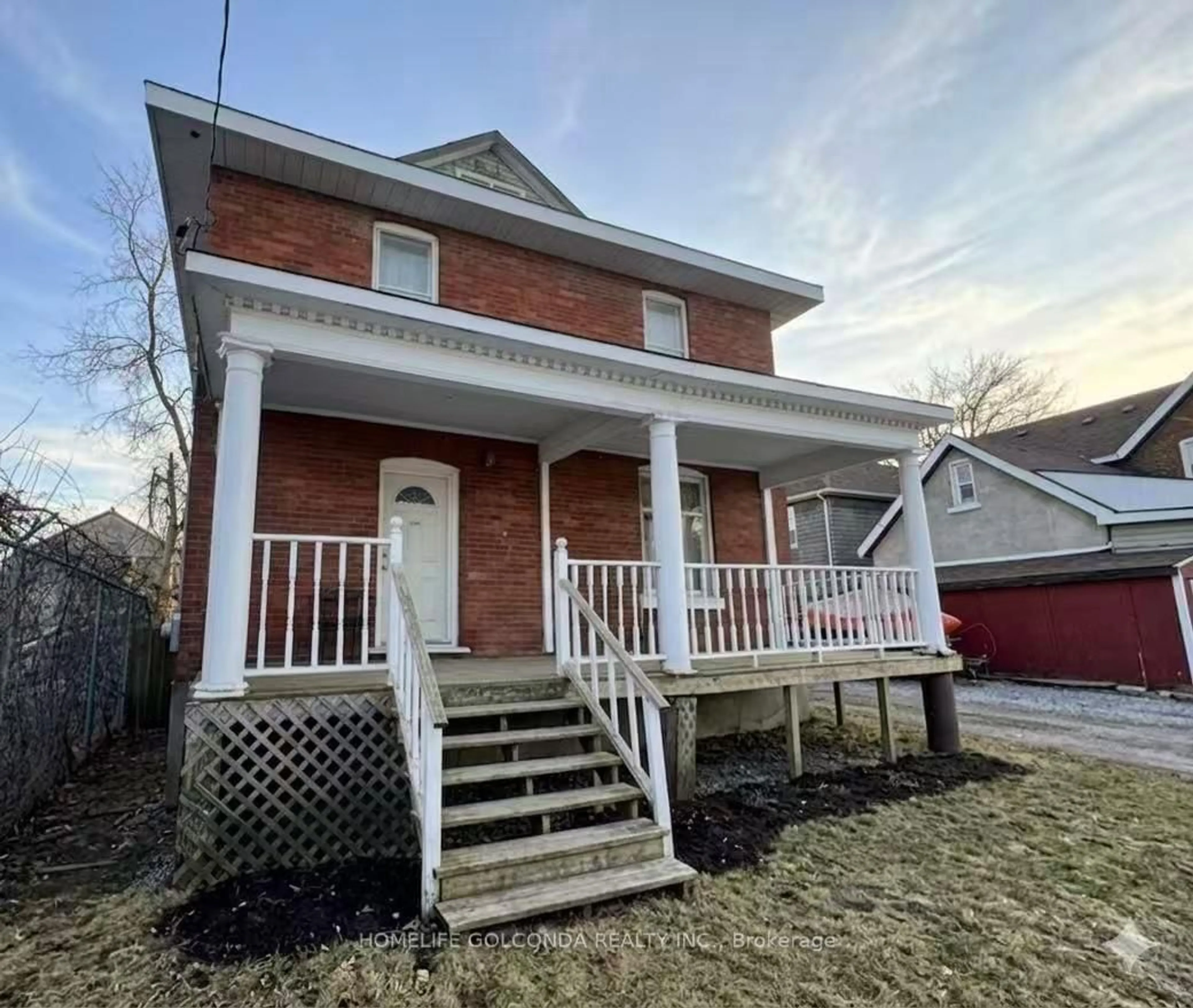 Home with brick exterior material, building for 109 Elgin St, Orillia Ontario L3V 1S6