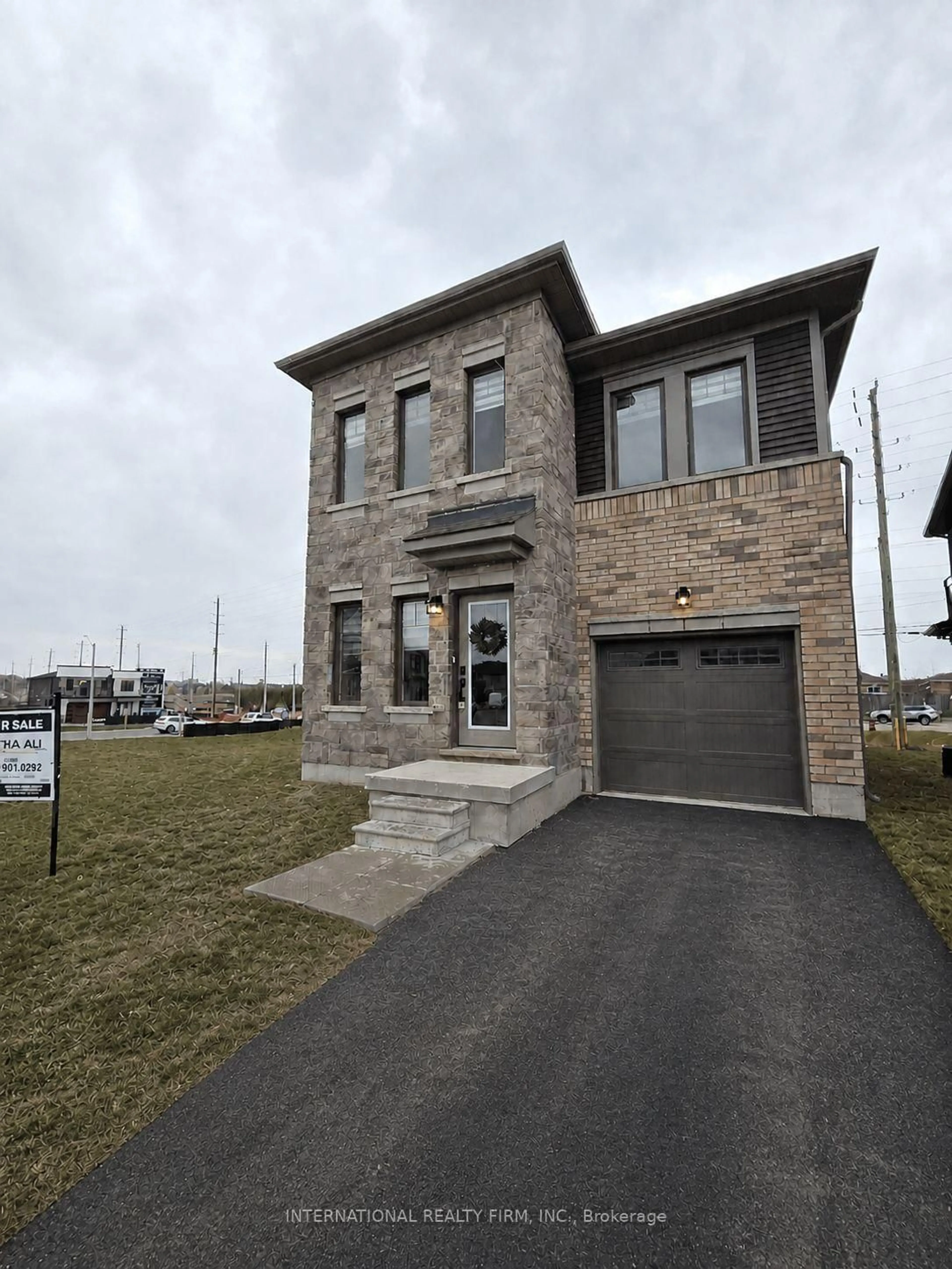 Home with brick exterior material, building for 23 Harvest Cres, Barrie Ontario L9J 0T3