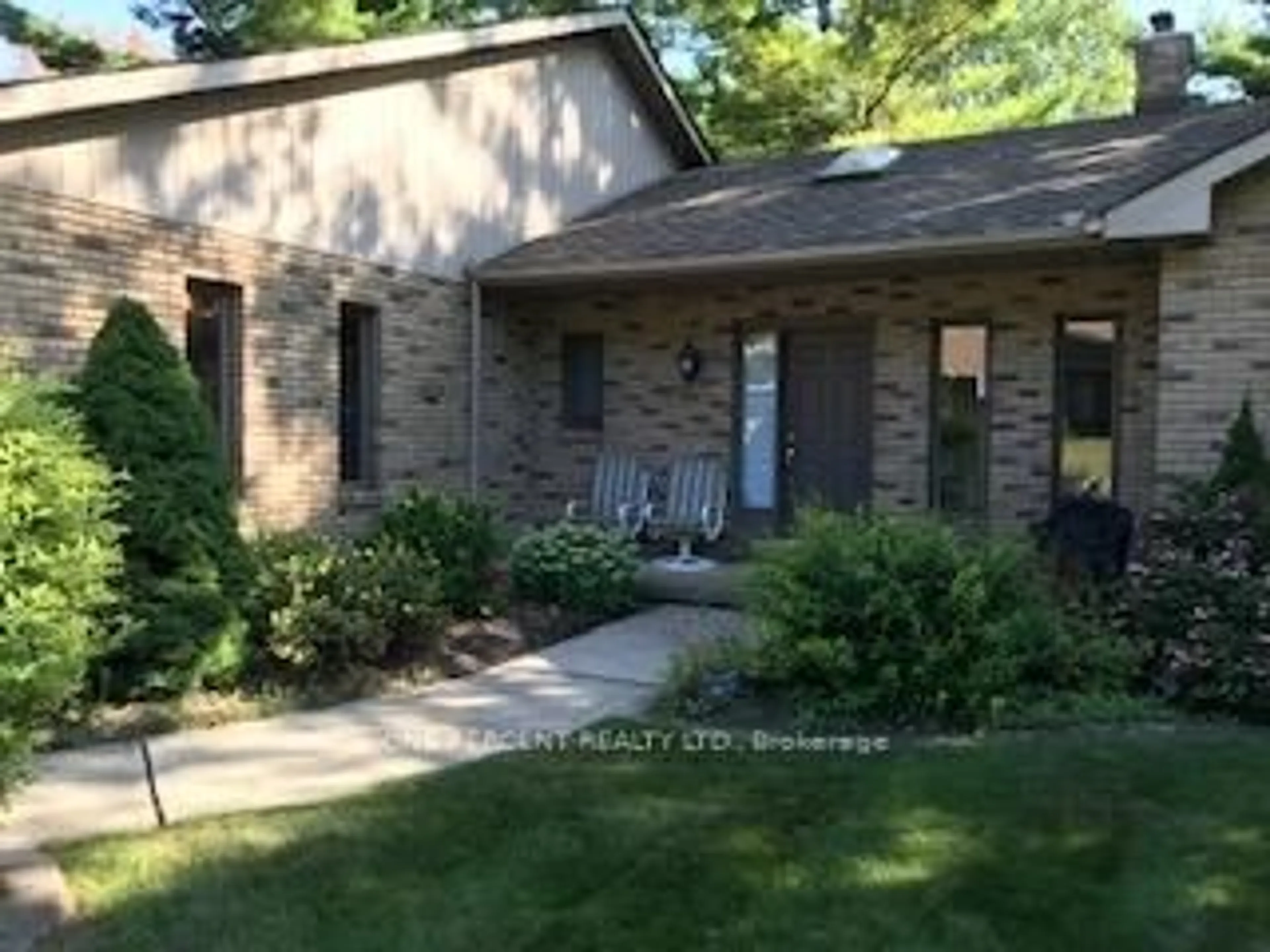 Home with brick exterior material, unknown for 39 POOLES Rd, Springwater Ontario L9X 0P4
