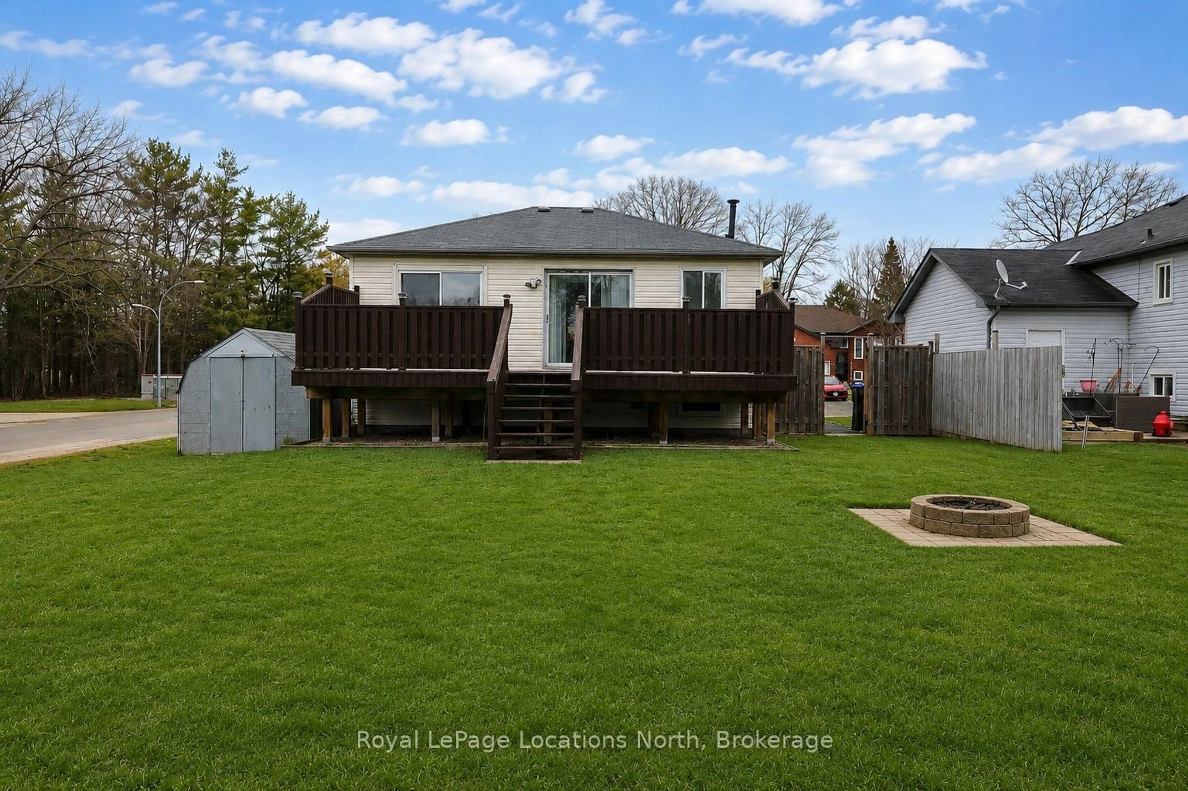 Unknown for 2 Langevin Dr, Wasaga Beach Ontario L9Z 1C6