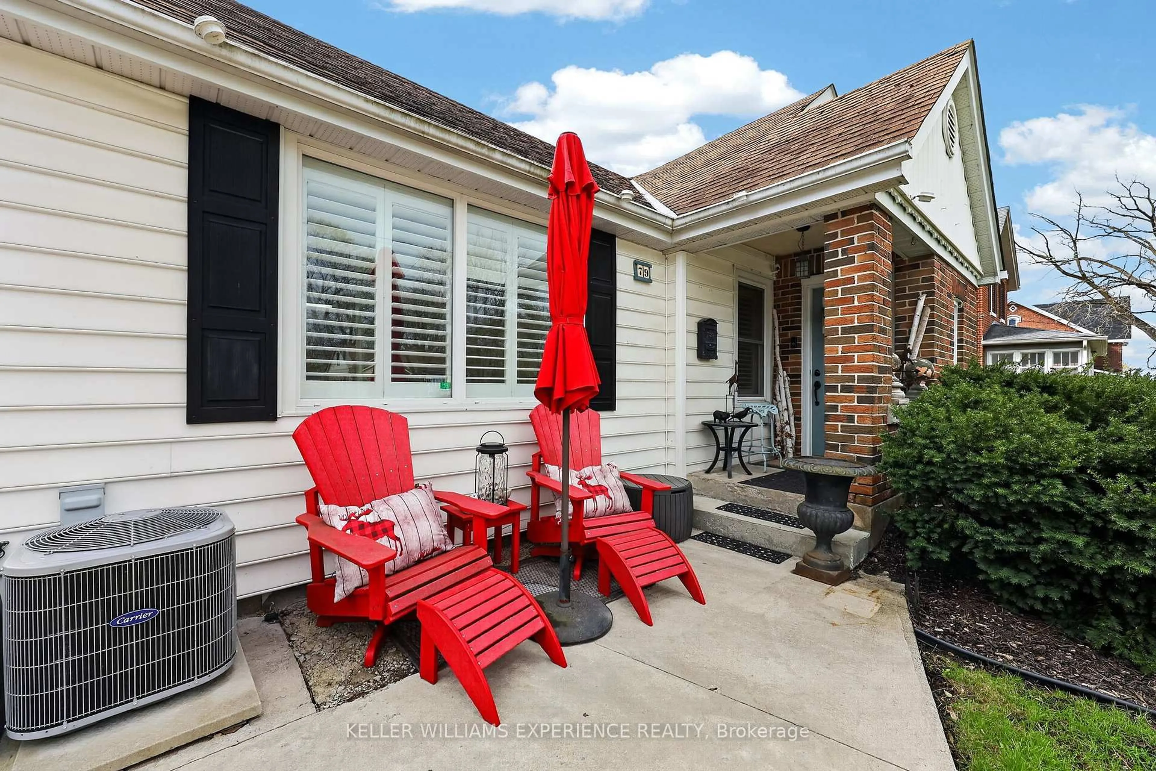 Patio, street for 79 Penetang St, Barrie Ontario L4M 1V7