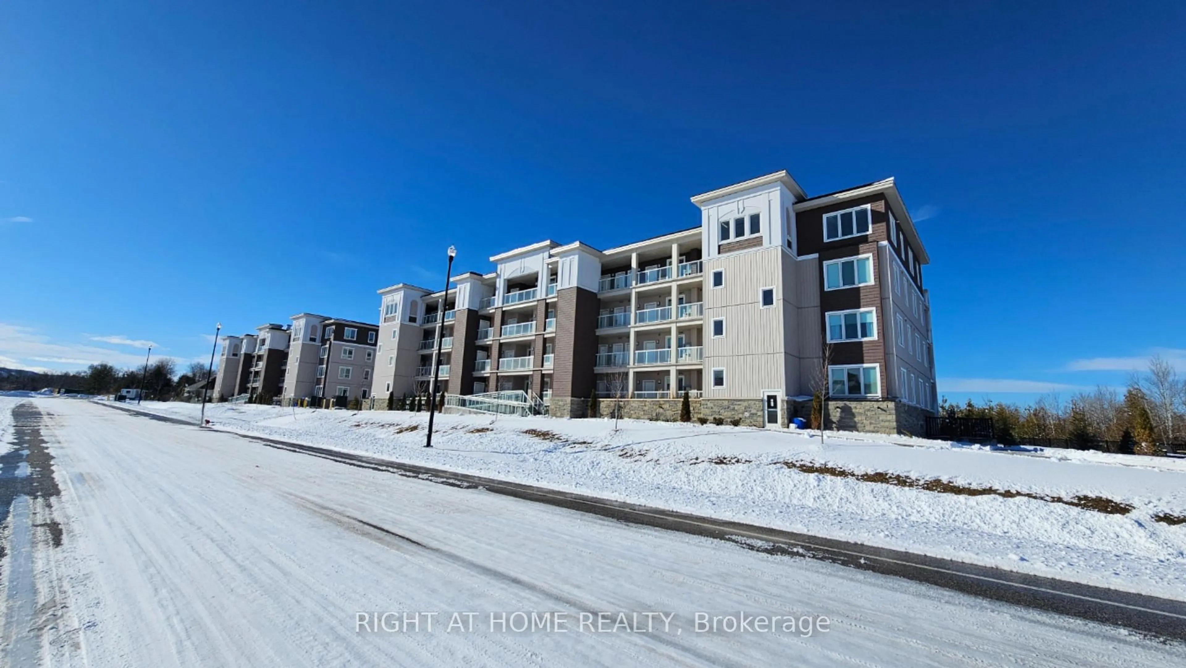 Unknown for 5 SPOONER Cres #314, Collingwood Ontario L9Y 1T3