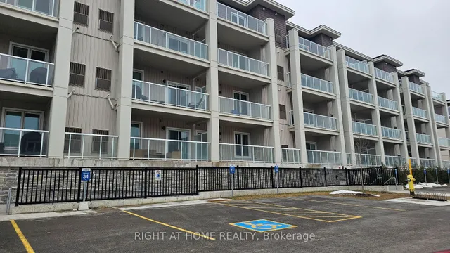 5 SPOONER Cres #314, Collingwood 4