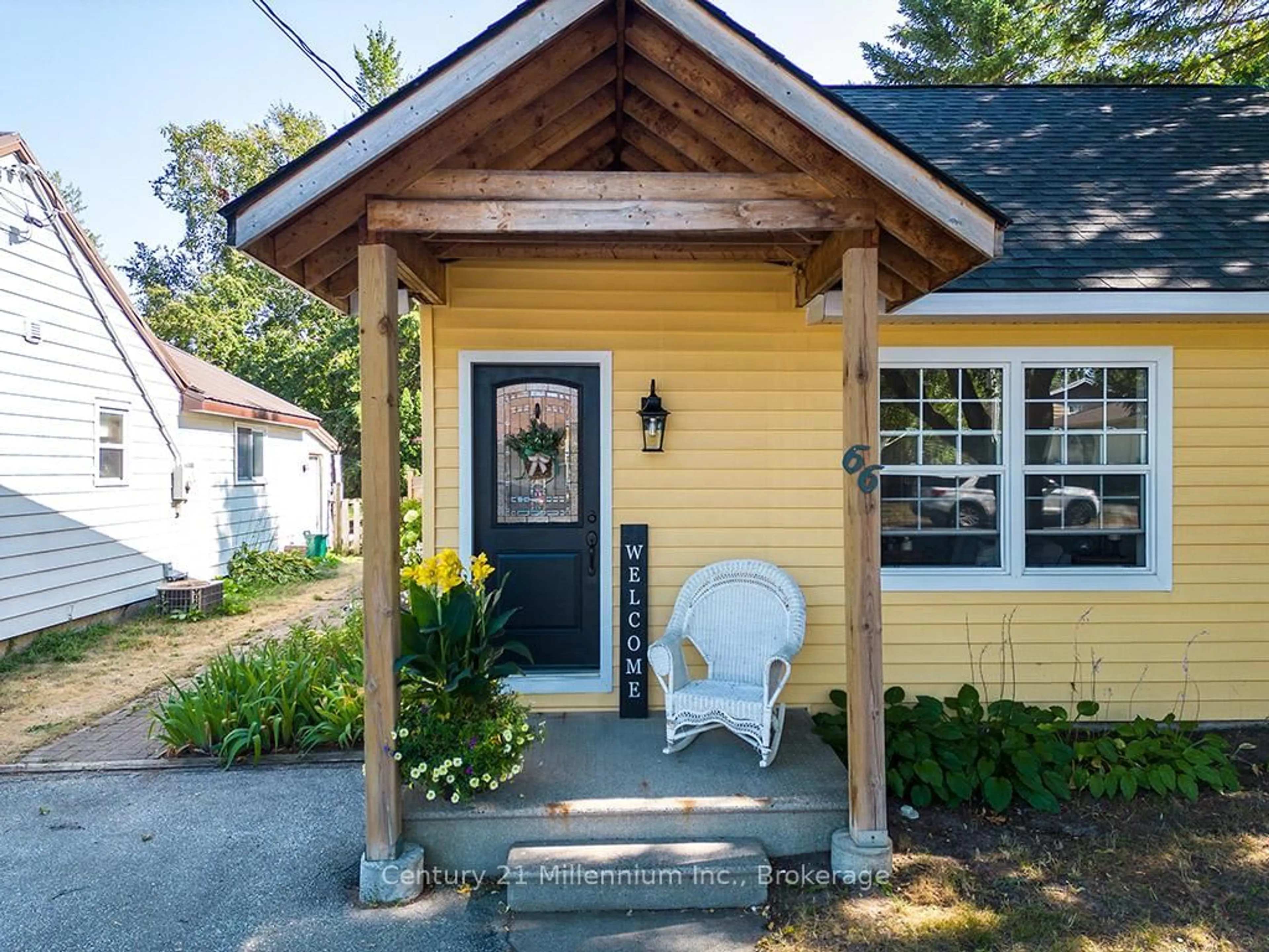 Unknown for 66 Ninth St, Collingwood Ontario L9Y 2G2