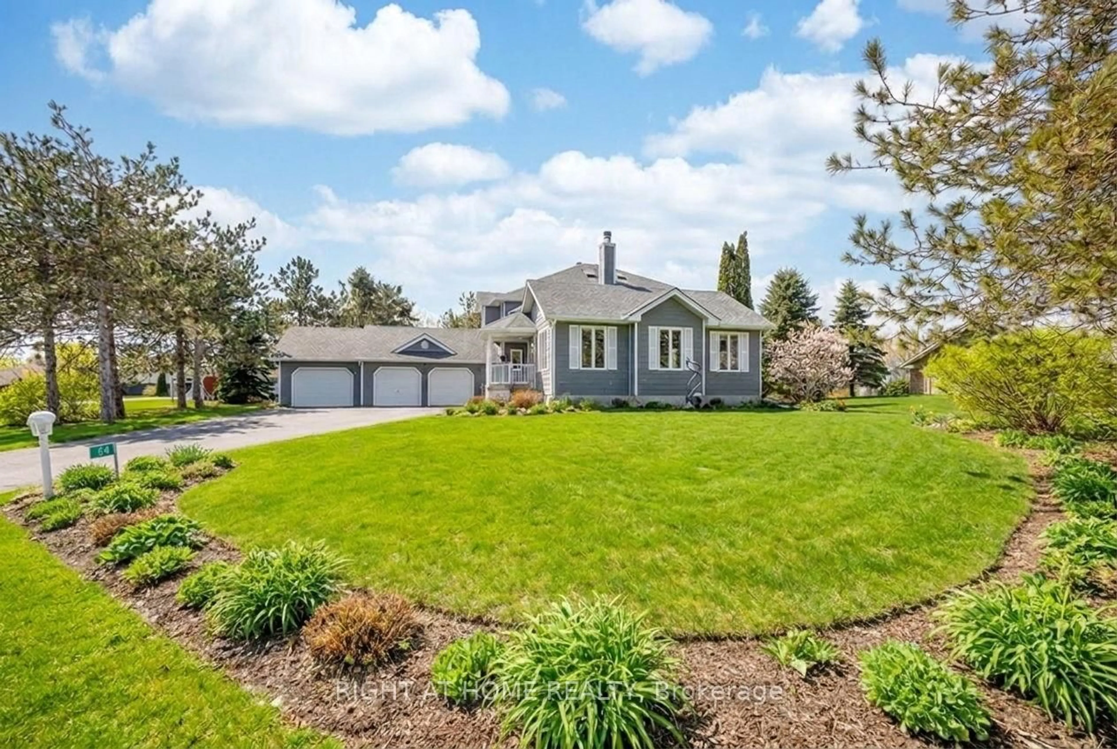 A pic from outside/outdoor area/front of a property/back of a property/a pic from drone, street for 54 Highland Dr, Oro-Medonte Ontario L0L 2L0