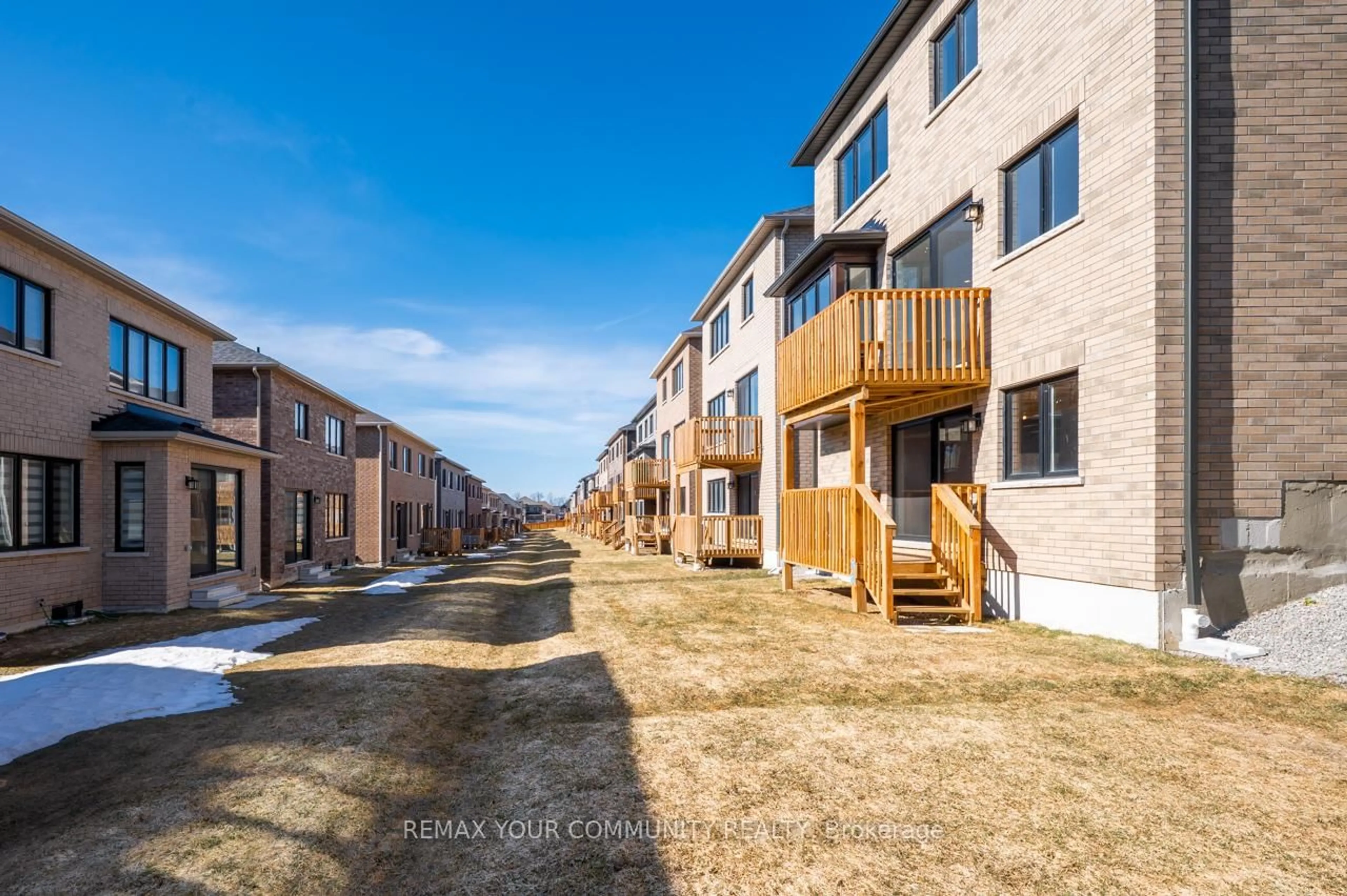 Unknown for 106 Bearberry Rd #(Lot 44), Springwater Ontario L9X 2C9