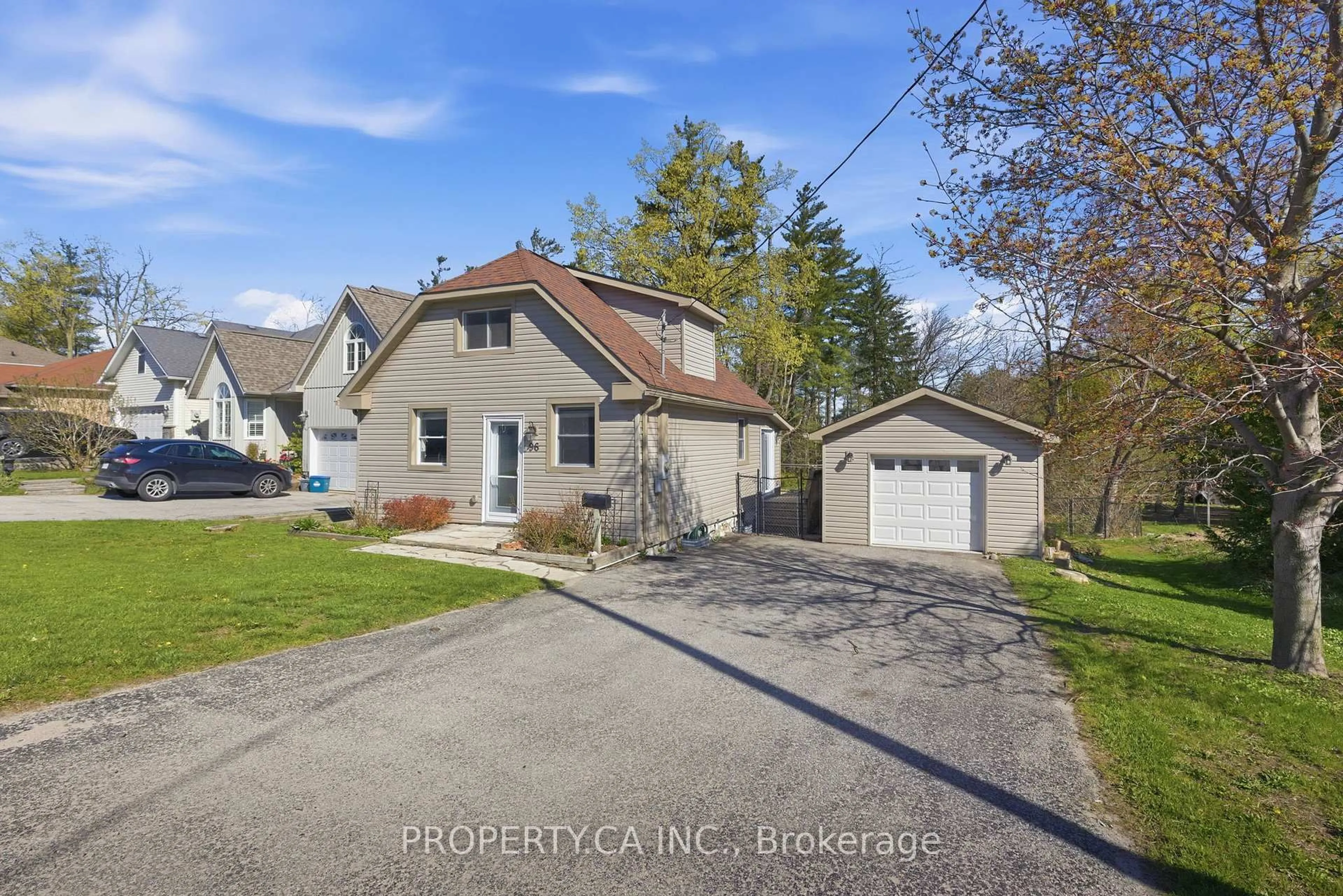 A pic from outside/outdoor area/front of a property/back of a property/a pic from drone, street for 96 Ardagh Rd, Barrie Ontario L4N 9B7