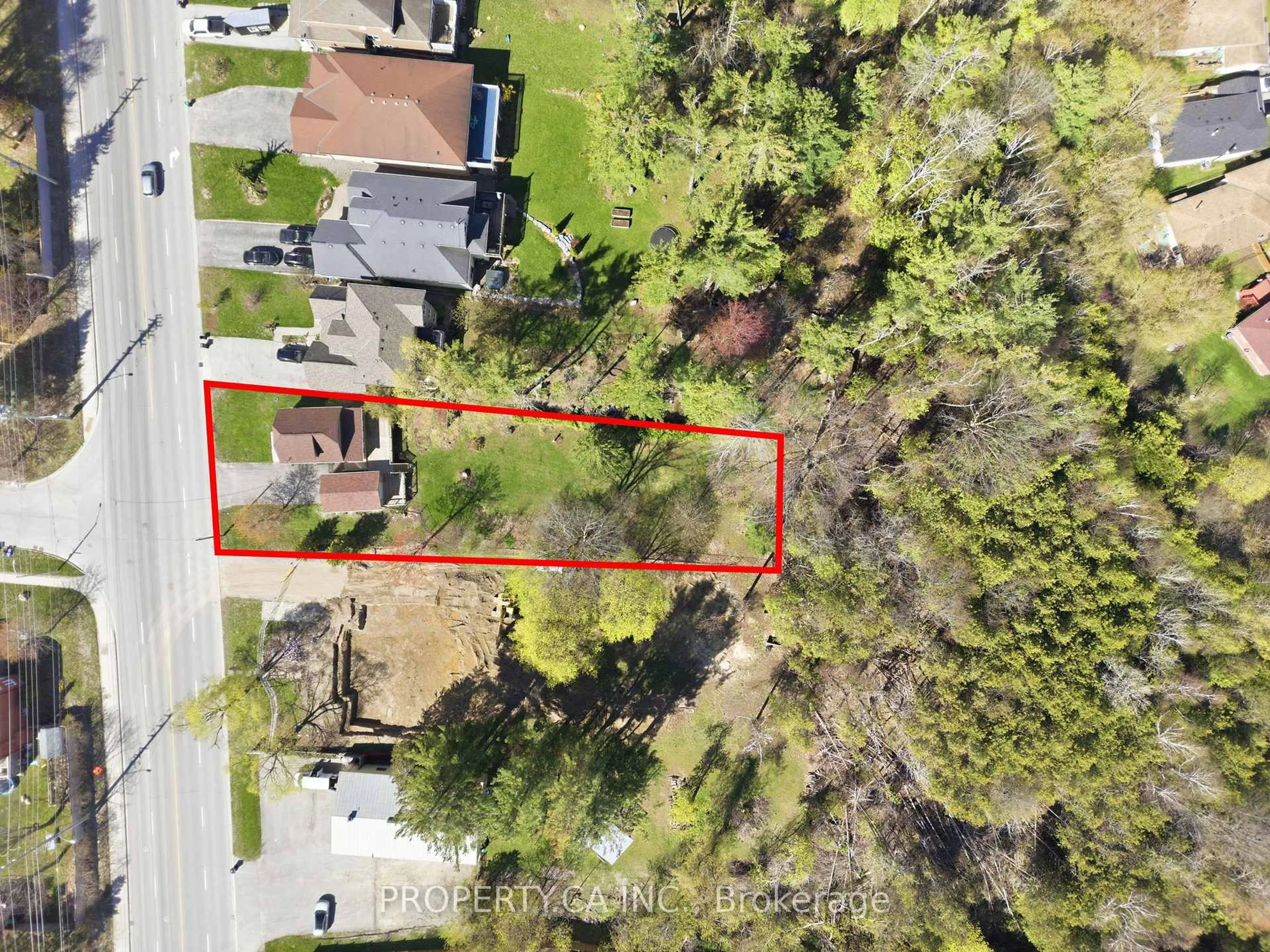 A pic from outside/outdoor area/front of a property/back of a property/a pic from drone, street for 96 Ardagh Rd, Barrie Ontario L4N 9B7
