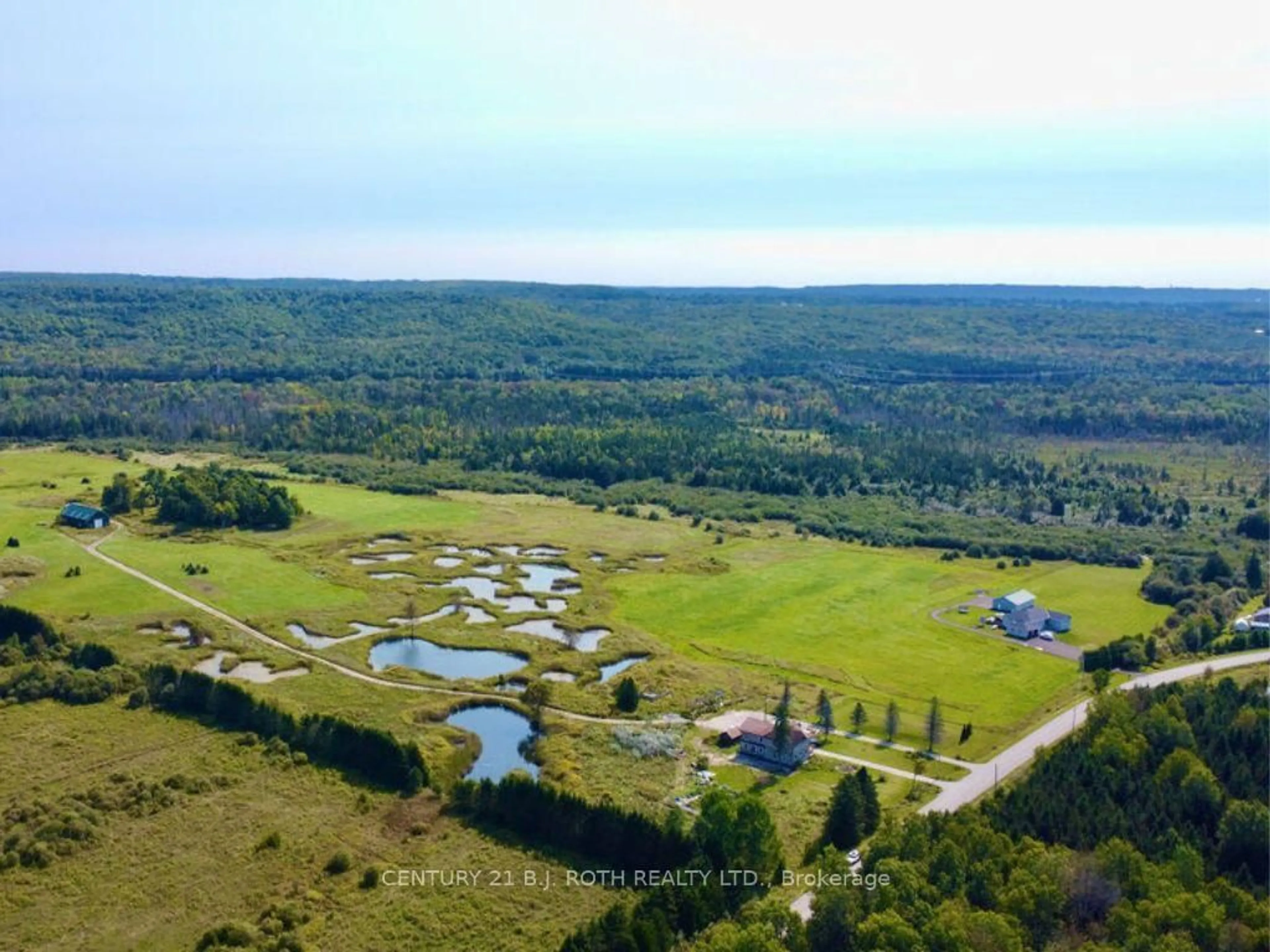 A pic from outside/outdoor area/front of a property/back of a property/a pic from drone, water/lake/river/ocean view for 253 Craig Sdrd, Oro-Medonte Ontario L0L 1V0