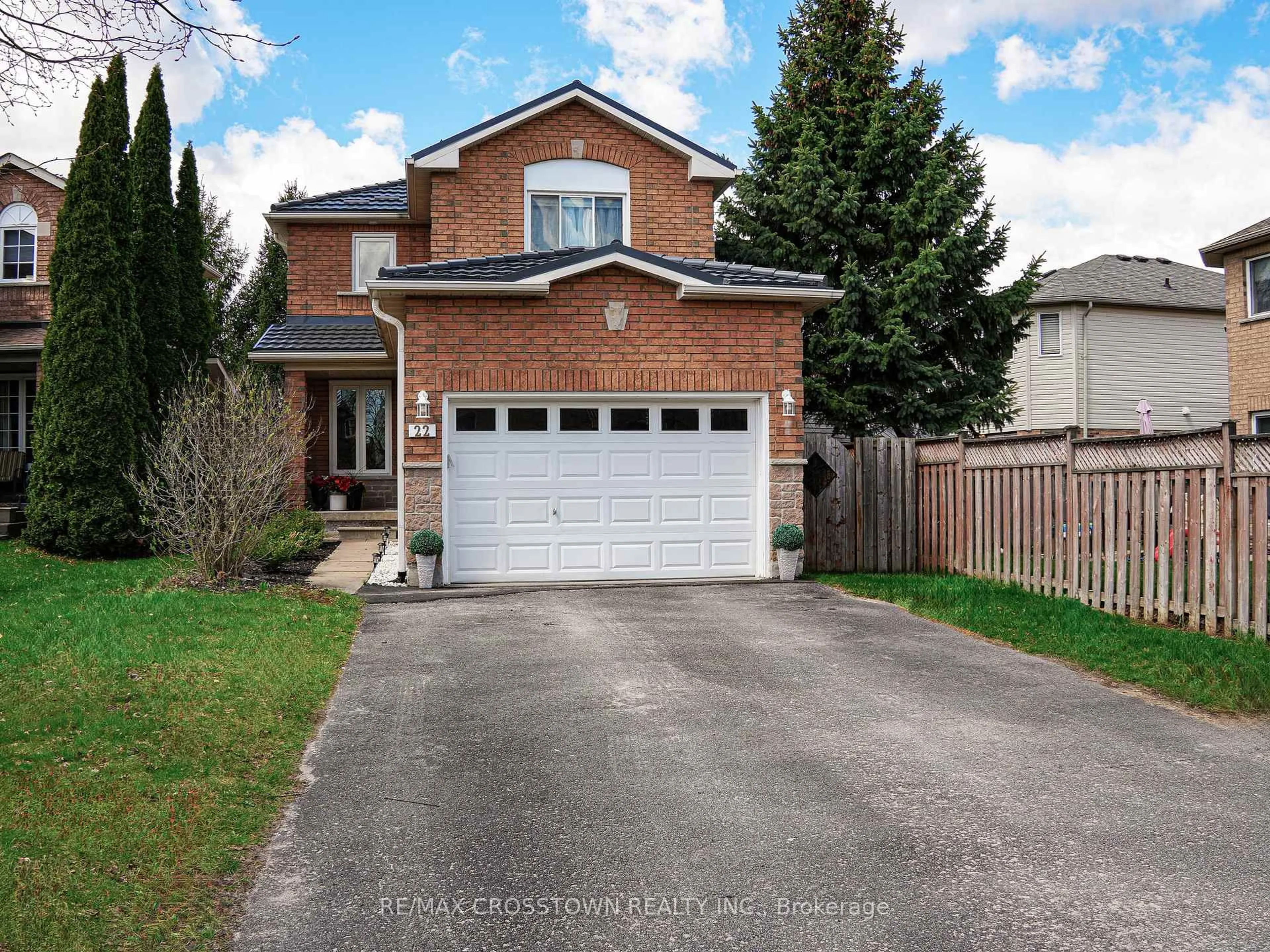 Home with brick exterior material, street for 22 BLUEGRASS Dr, Barrie Ontario L4N 9N9