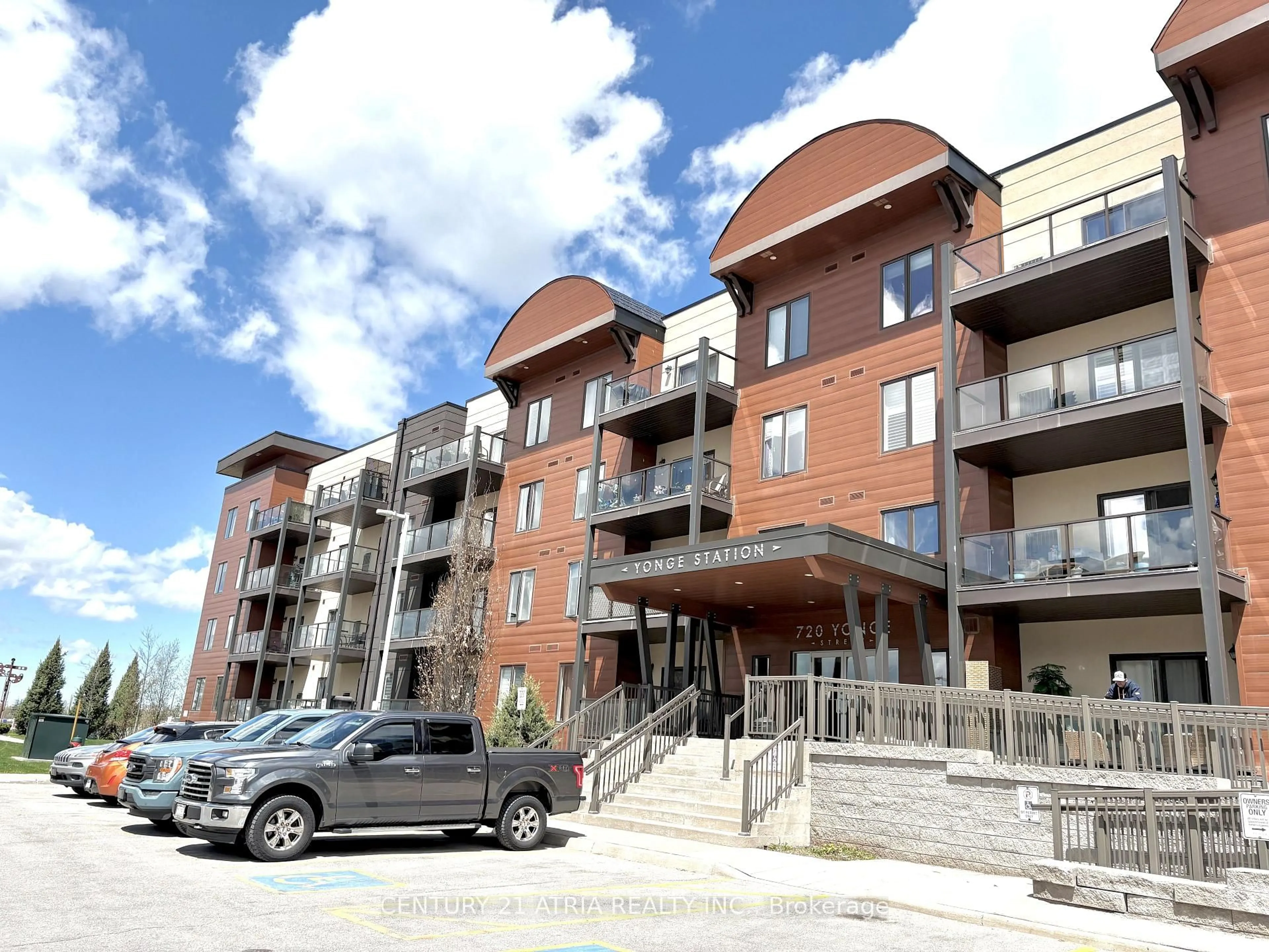 Unknown for 720 Yonge St #109, Barrie Ontario L9J 0G9