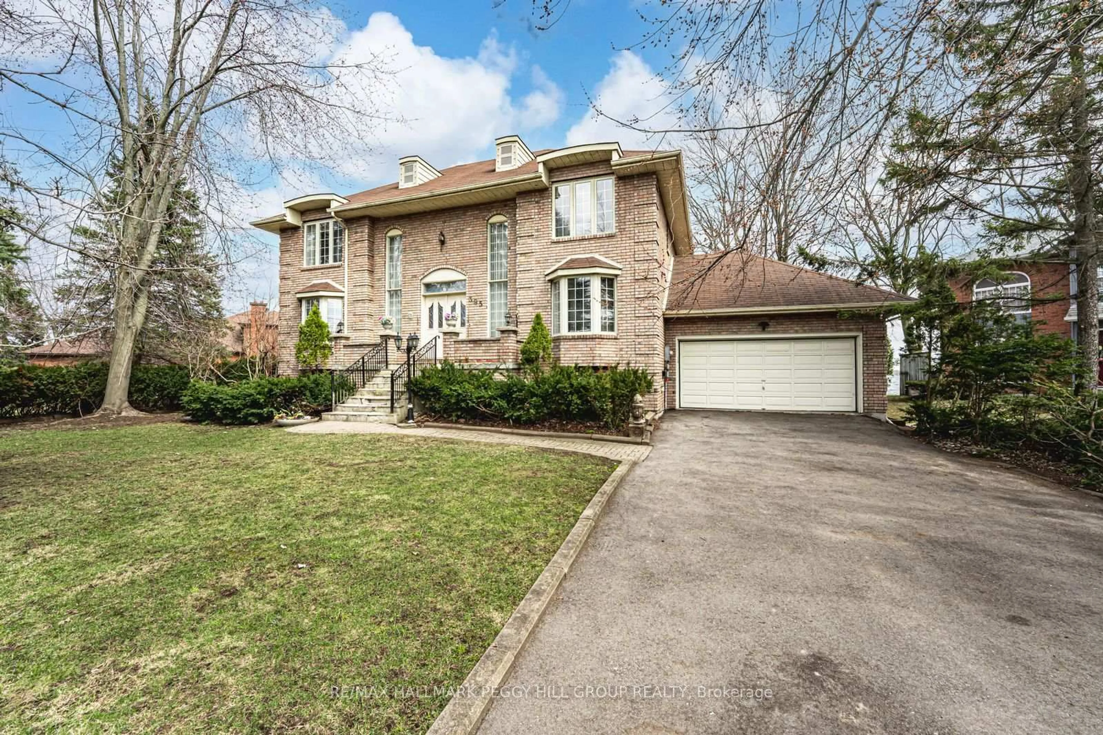 Home with brick exterior material, street for 395 Collins Dr, Orillia Ontario L3V 1E6