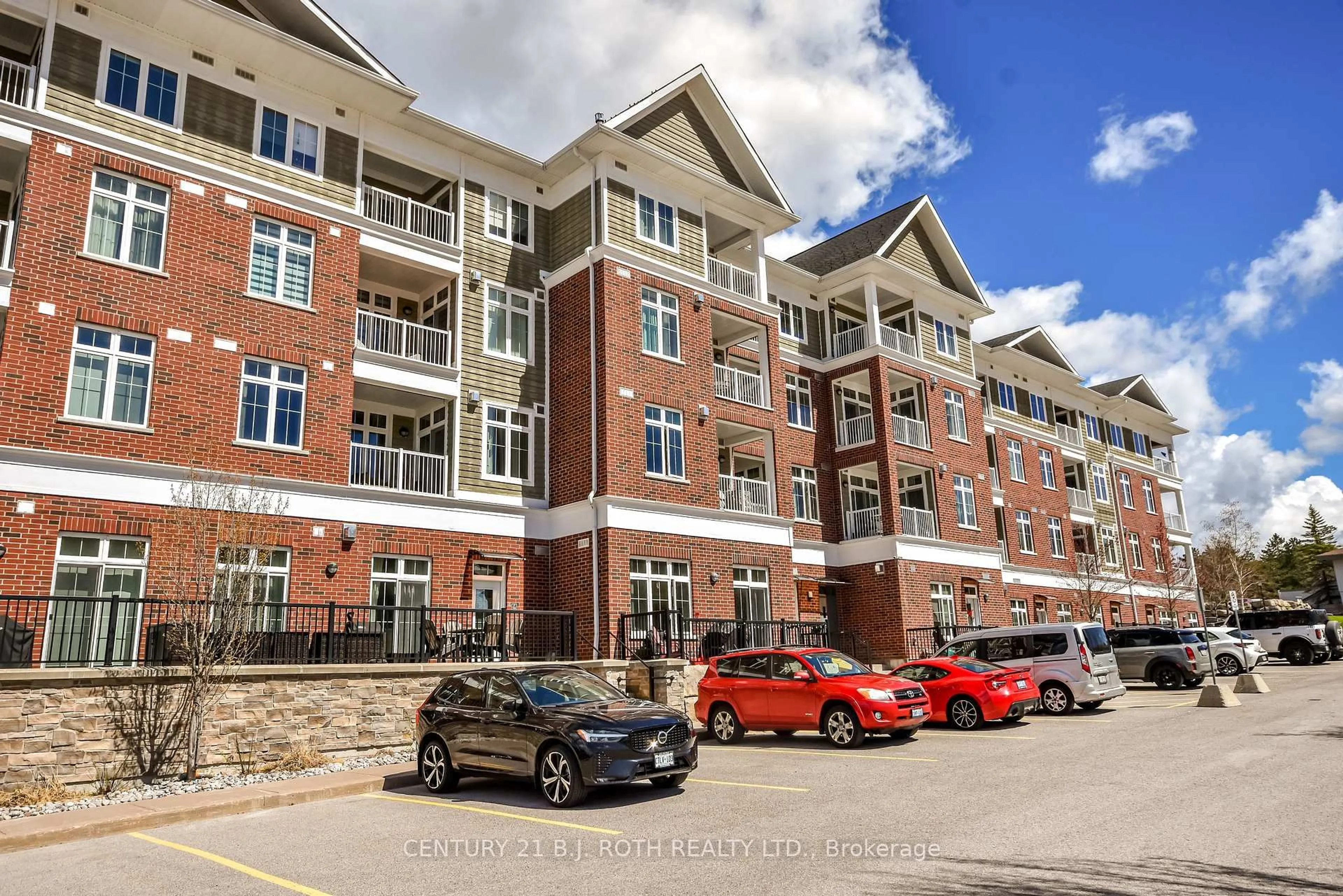Unknown for 40 Horseshoe Blvd #107, Oro-Medonte Ontario L4M 4Y8