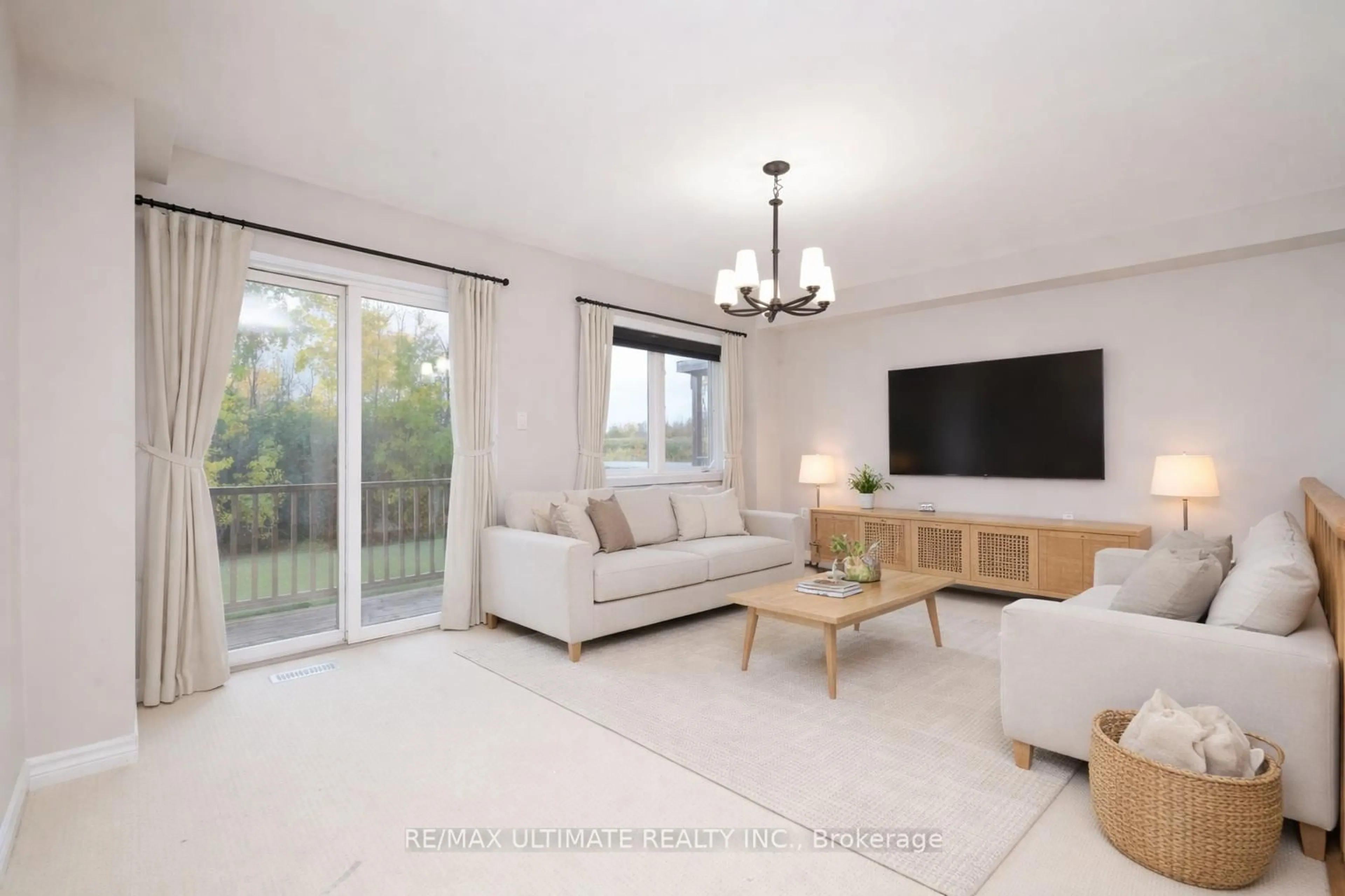 Living room with furniture, unknown for 65 Joseph Tr, Collingwood Ontario L9Y 0J3