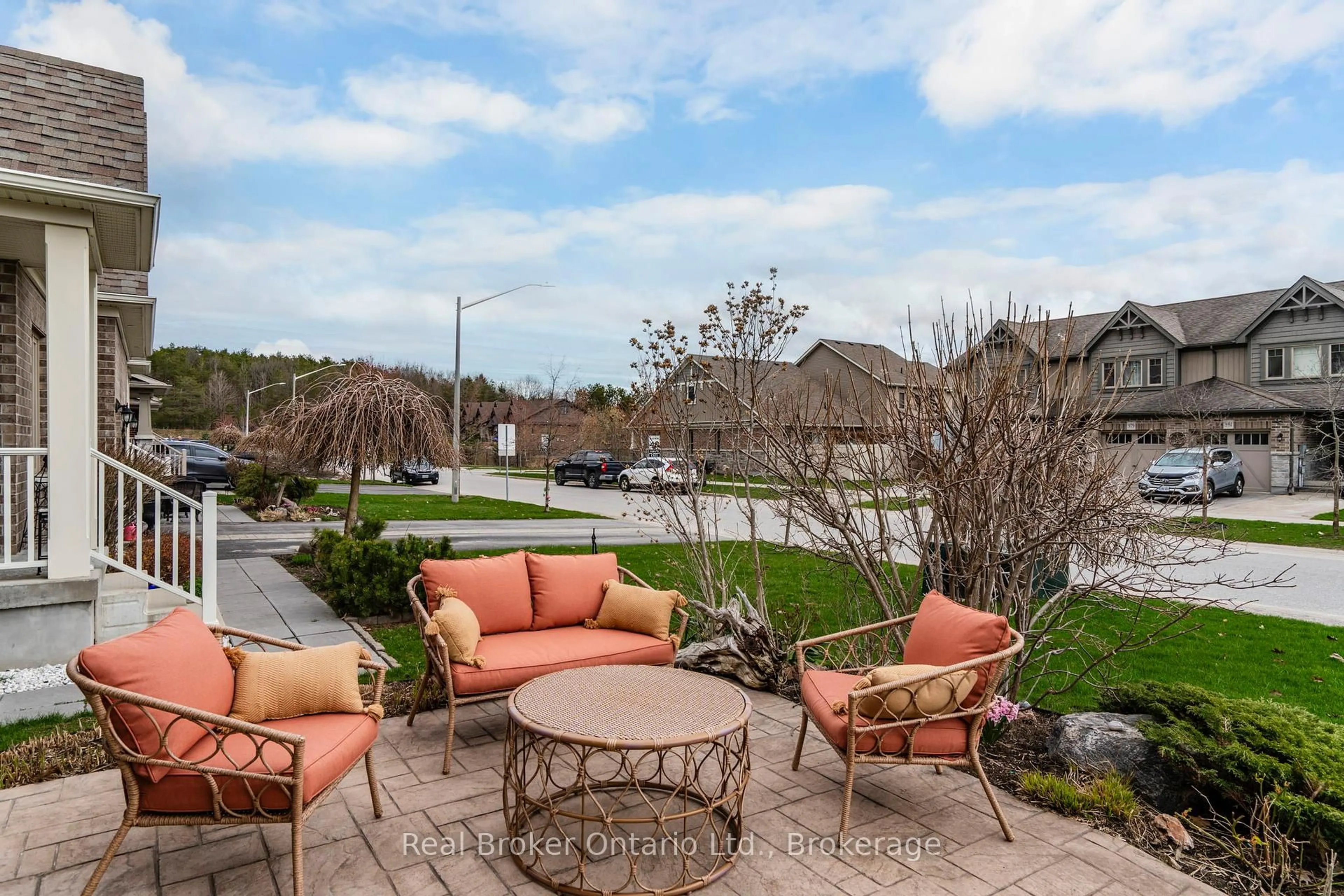 Patio, water/lake/river/ocean view for 984 Cook Dr, Midland Ontario L4R 0E4