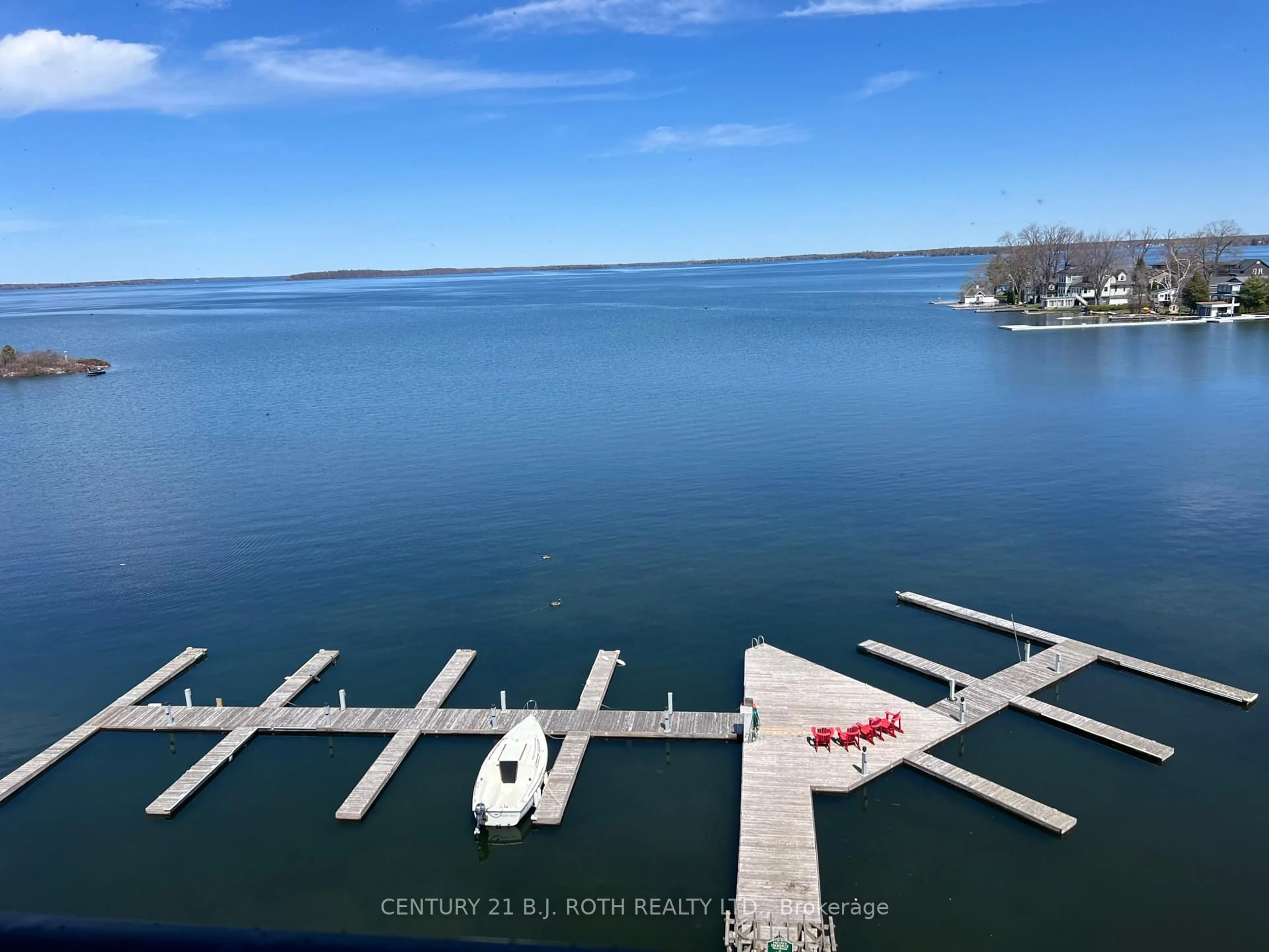 A pic from outside/outdoor area/front of a property/back of a property/a pic from drone, water/lake/river/ocean view for 140 Cedar Island Rd #311, Orillia Ontario L3V 1T1