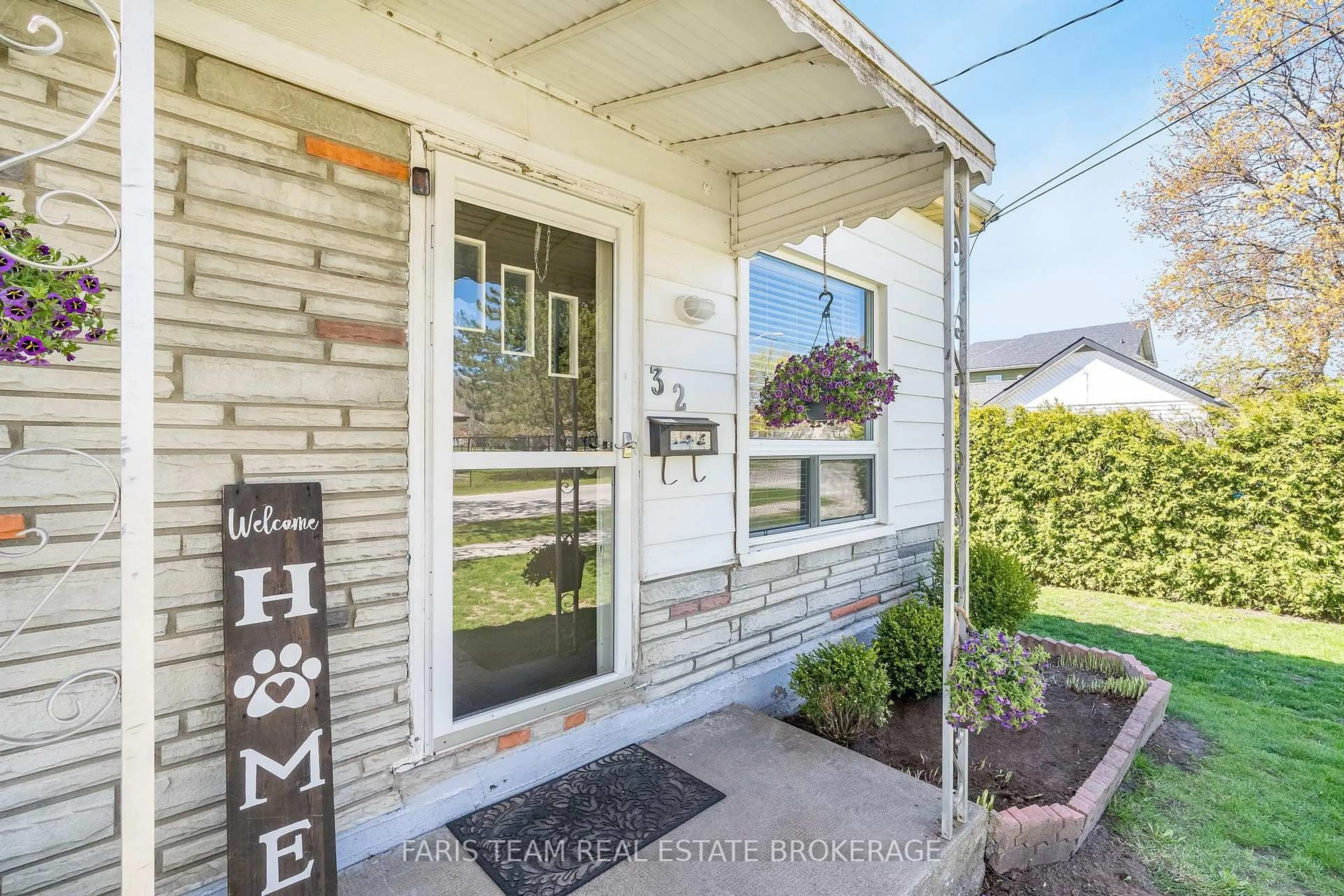 Unknown for 32 Lorne Ave, Collingwood Ontario L9Y 2B6