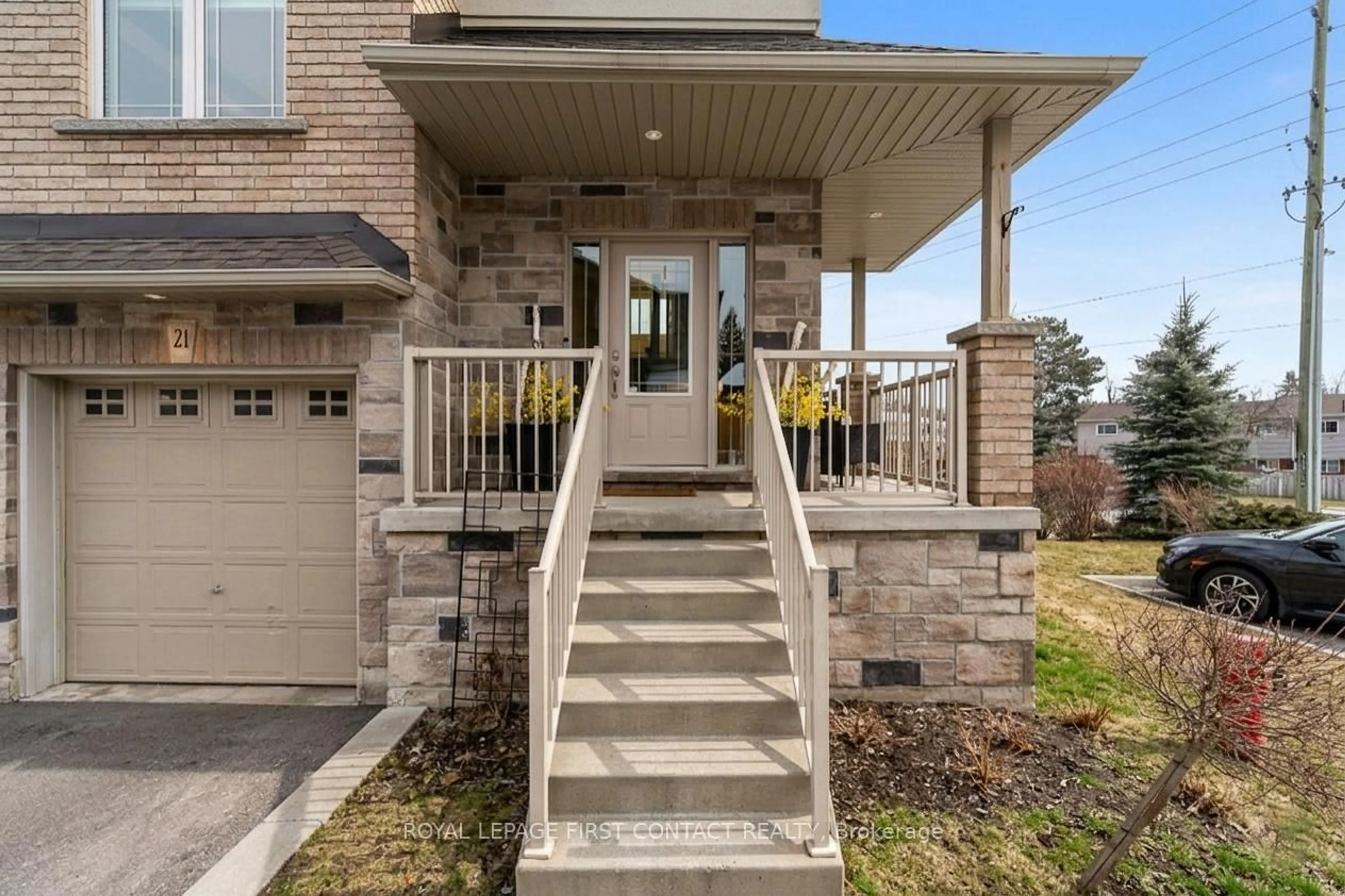 Home with brick exterior material, street for 376 Blake St #21, Barrie Ontario L4M 1J6